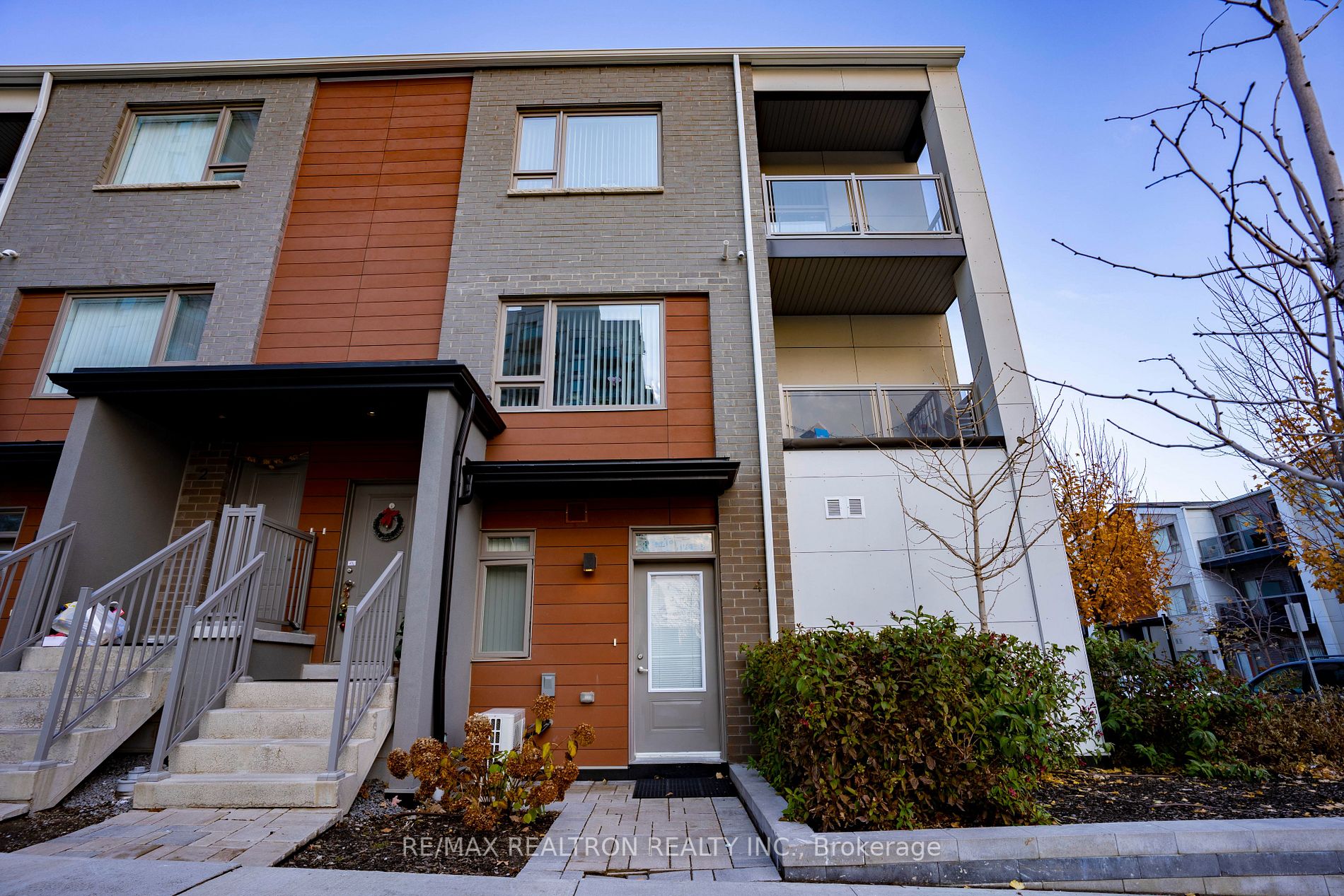 50 Orchard Pl, #4