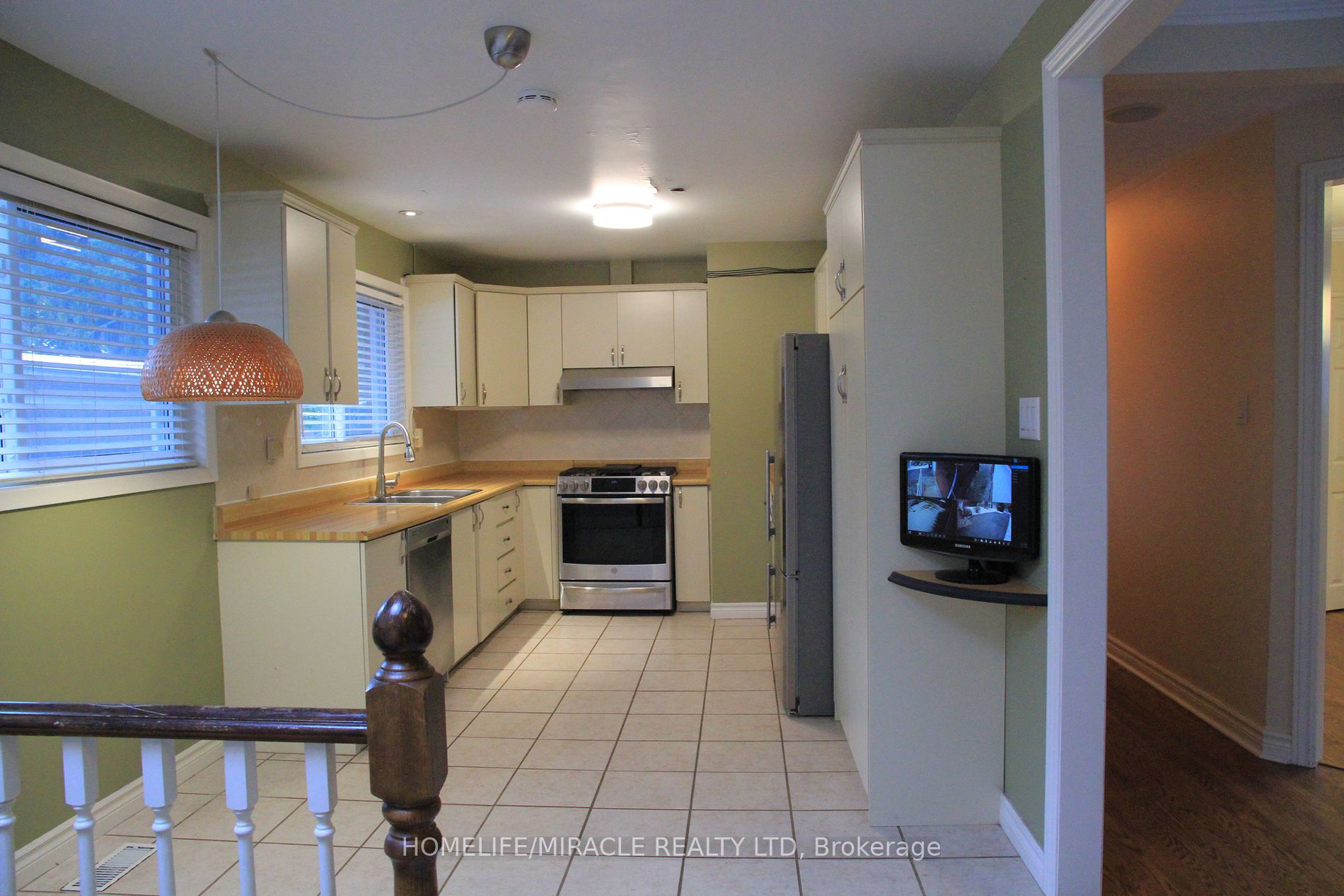 246 Island Rd