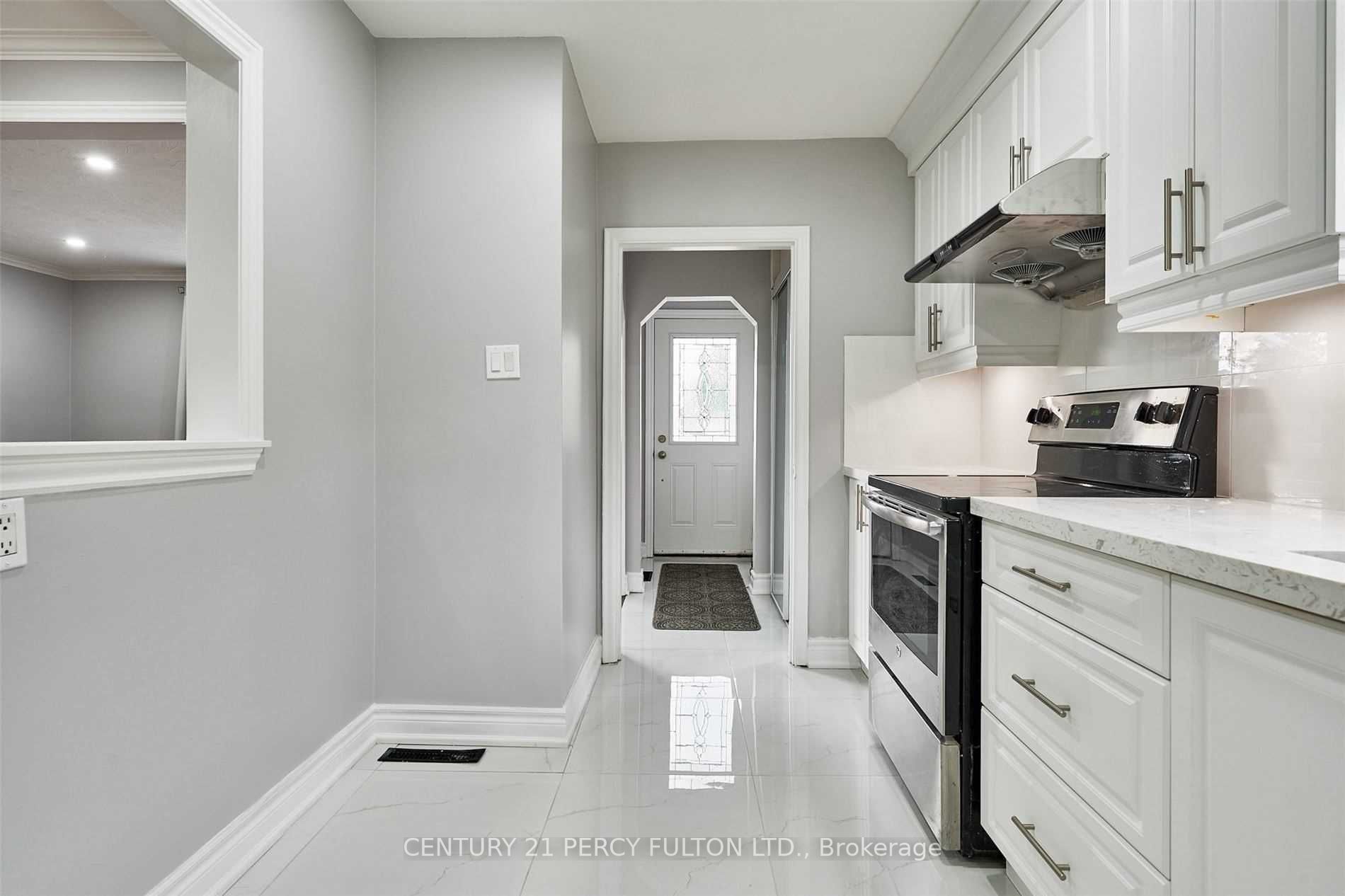 19 Lynvalley Cres