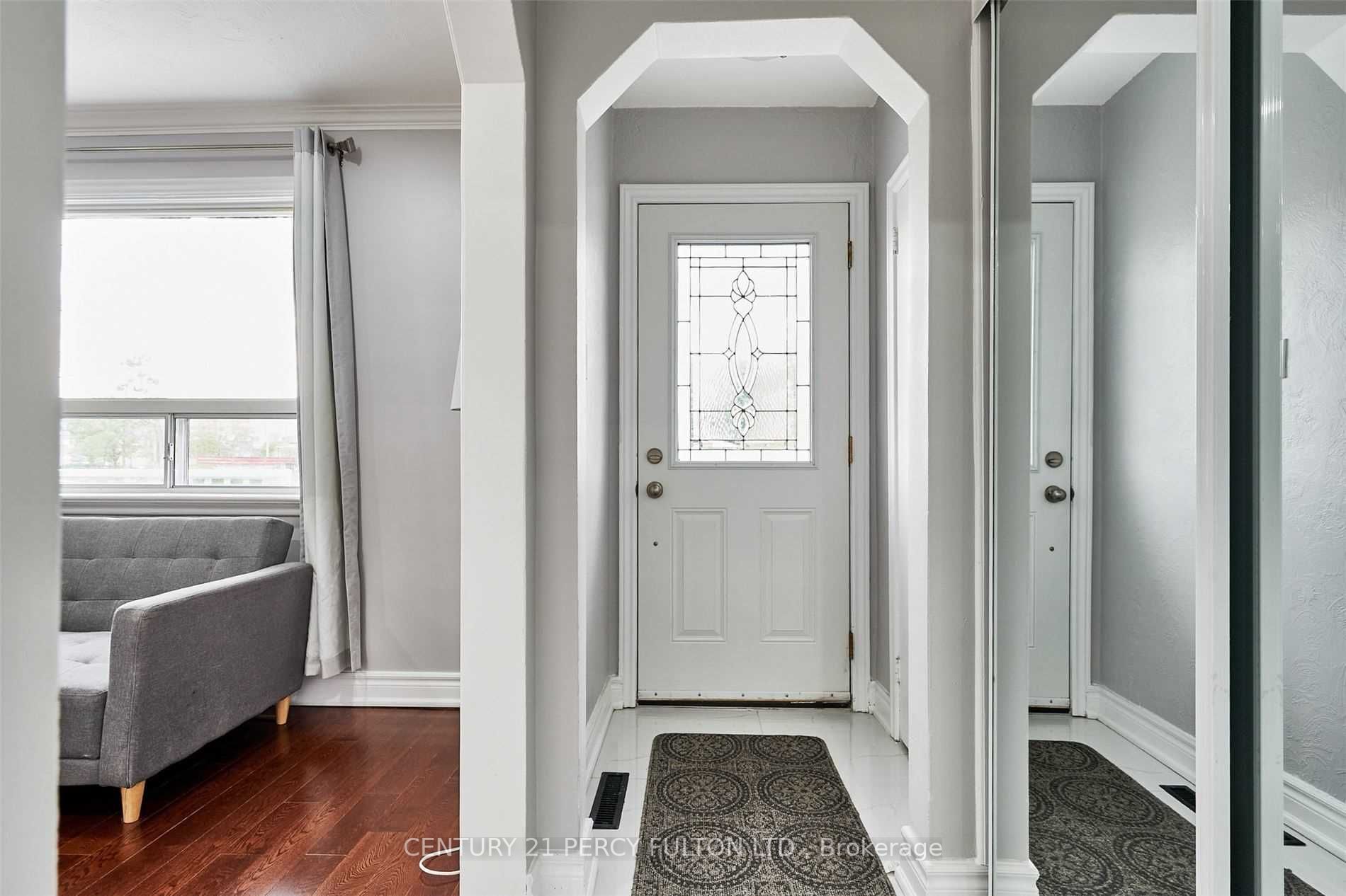 19 Lynvalley Cres