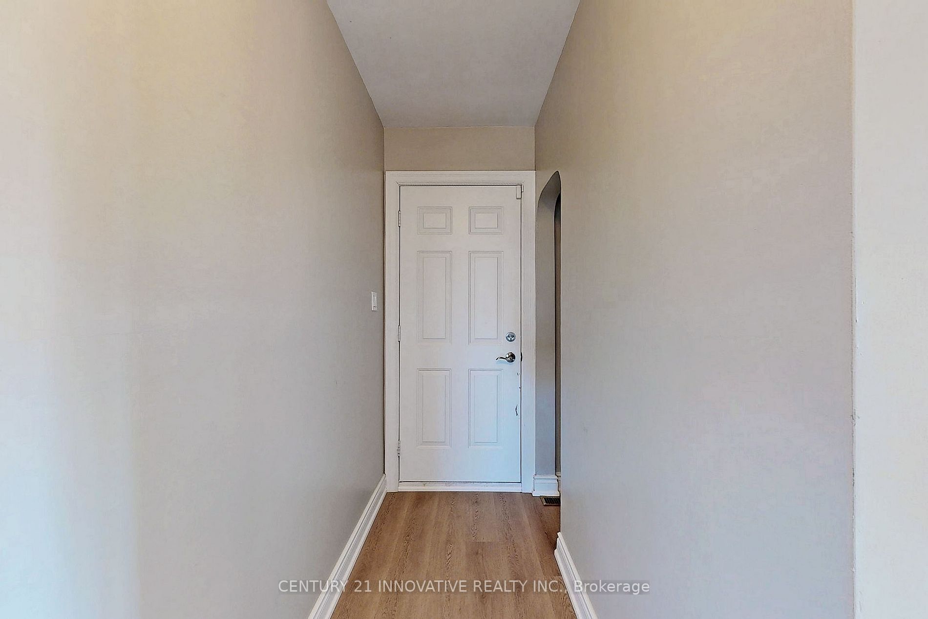1184 Solina Rd