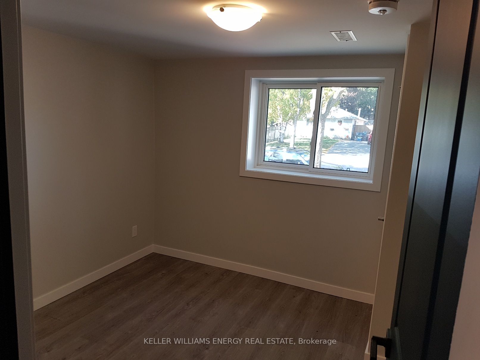 1217 Norman Crt