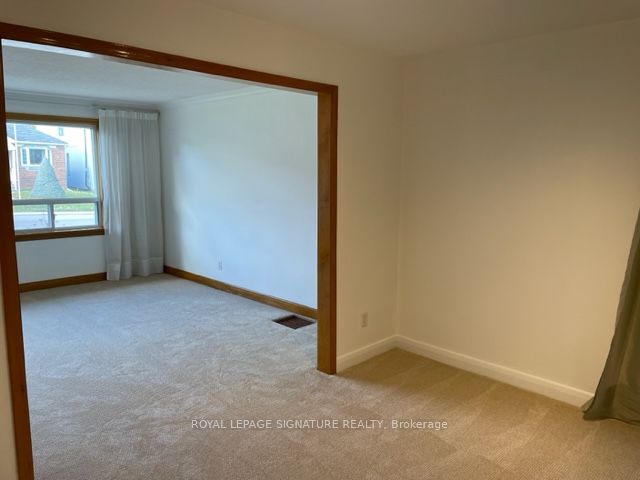 39 Guild Hall Drive, #MAIN FL