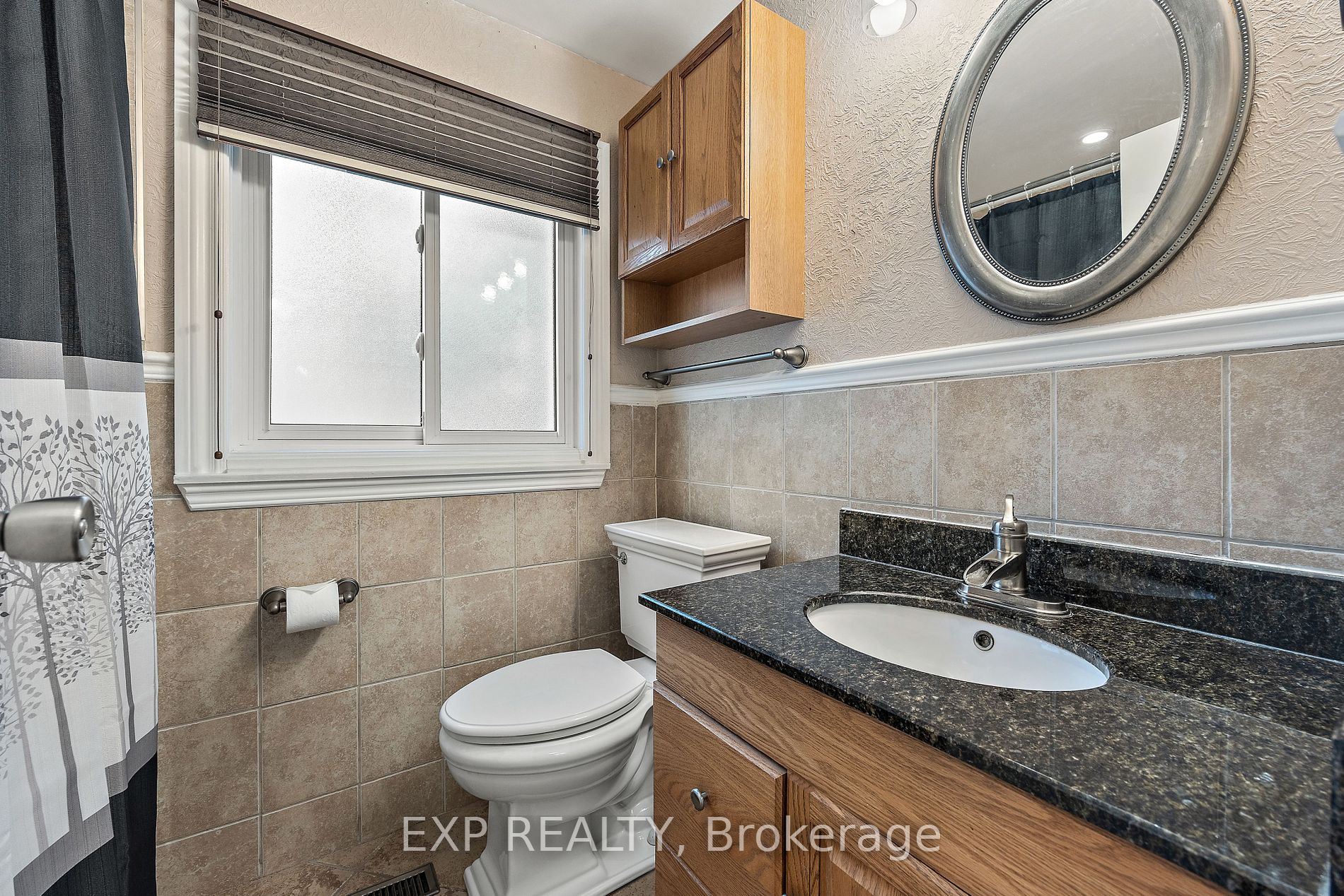 52 Parsell Sq