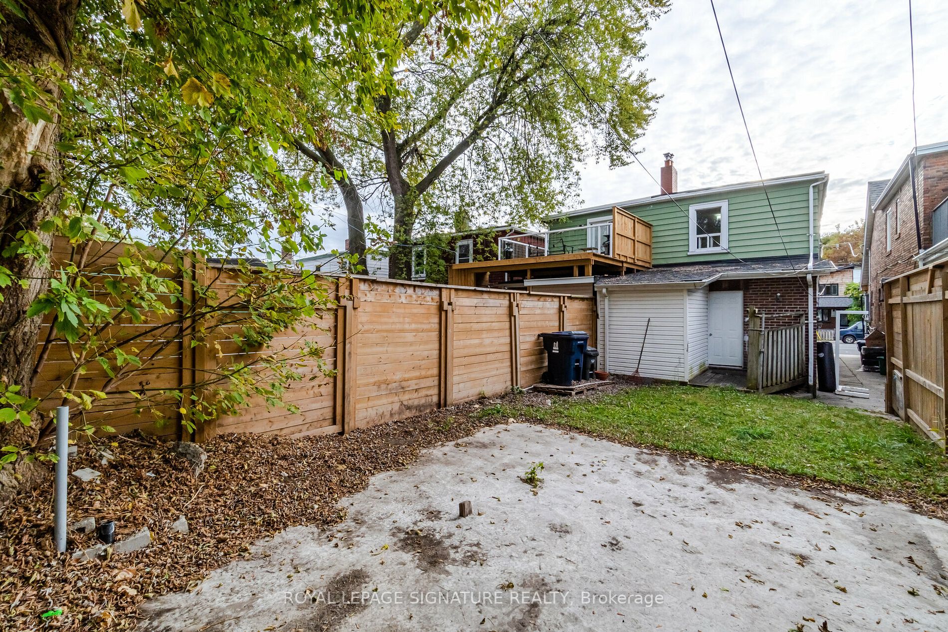 135 Donlands Ave