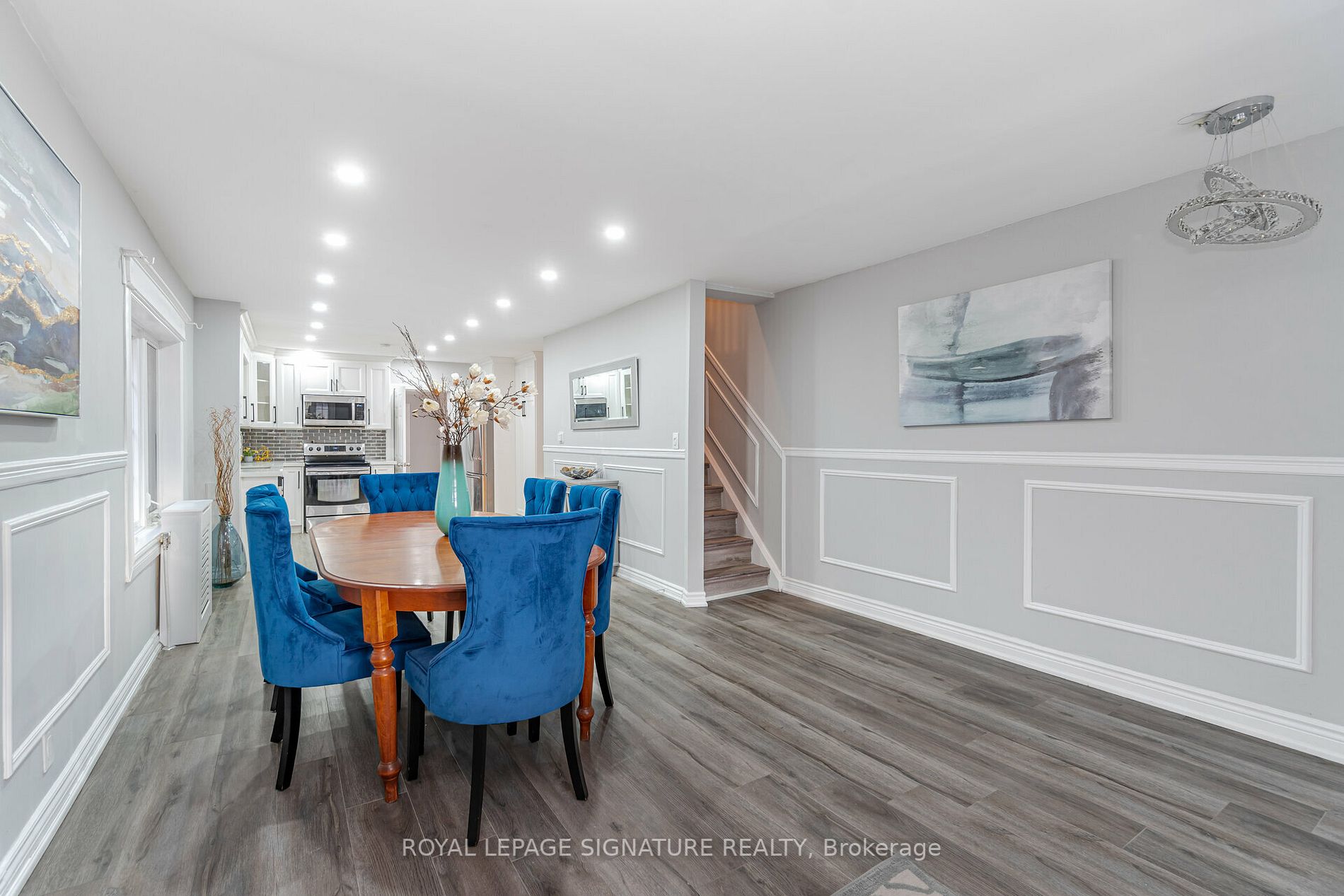 135 Donlands Ave