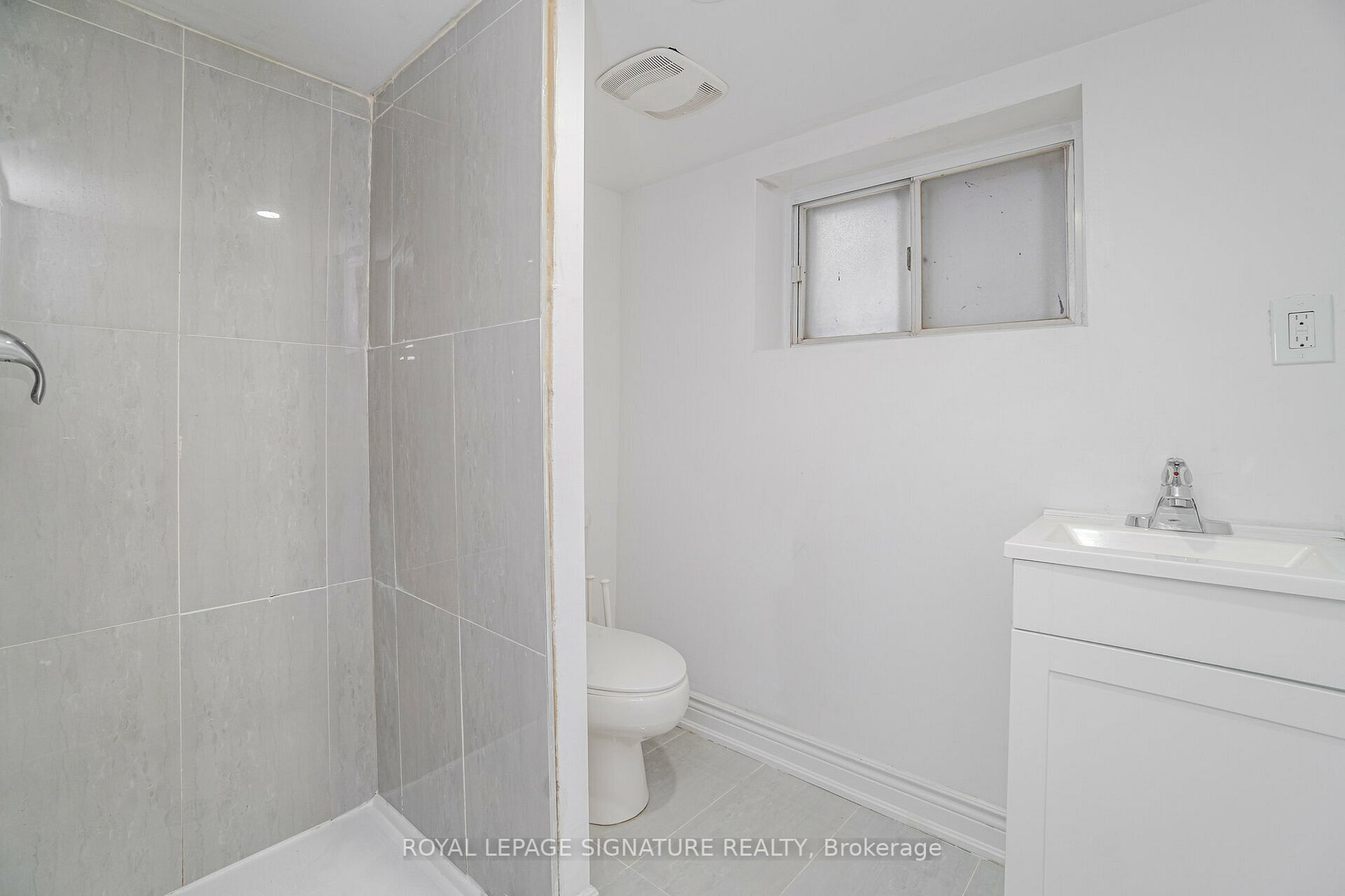 135 Donlands Ave