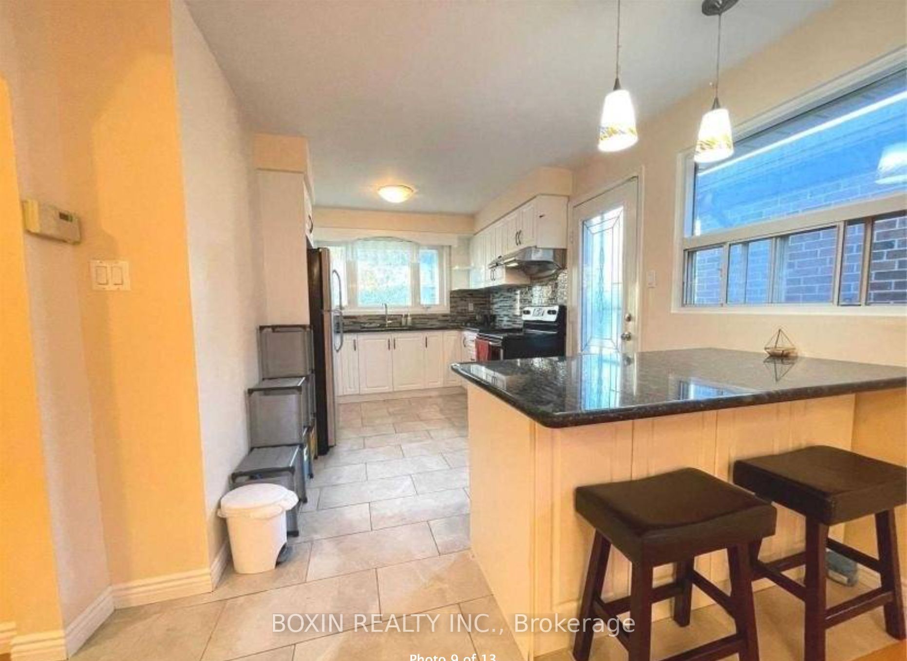 1153 Huntingwood Dr