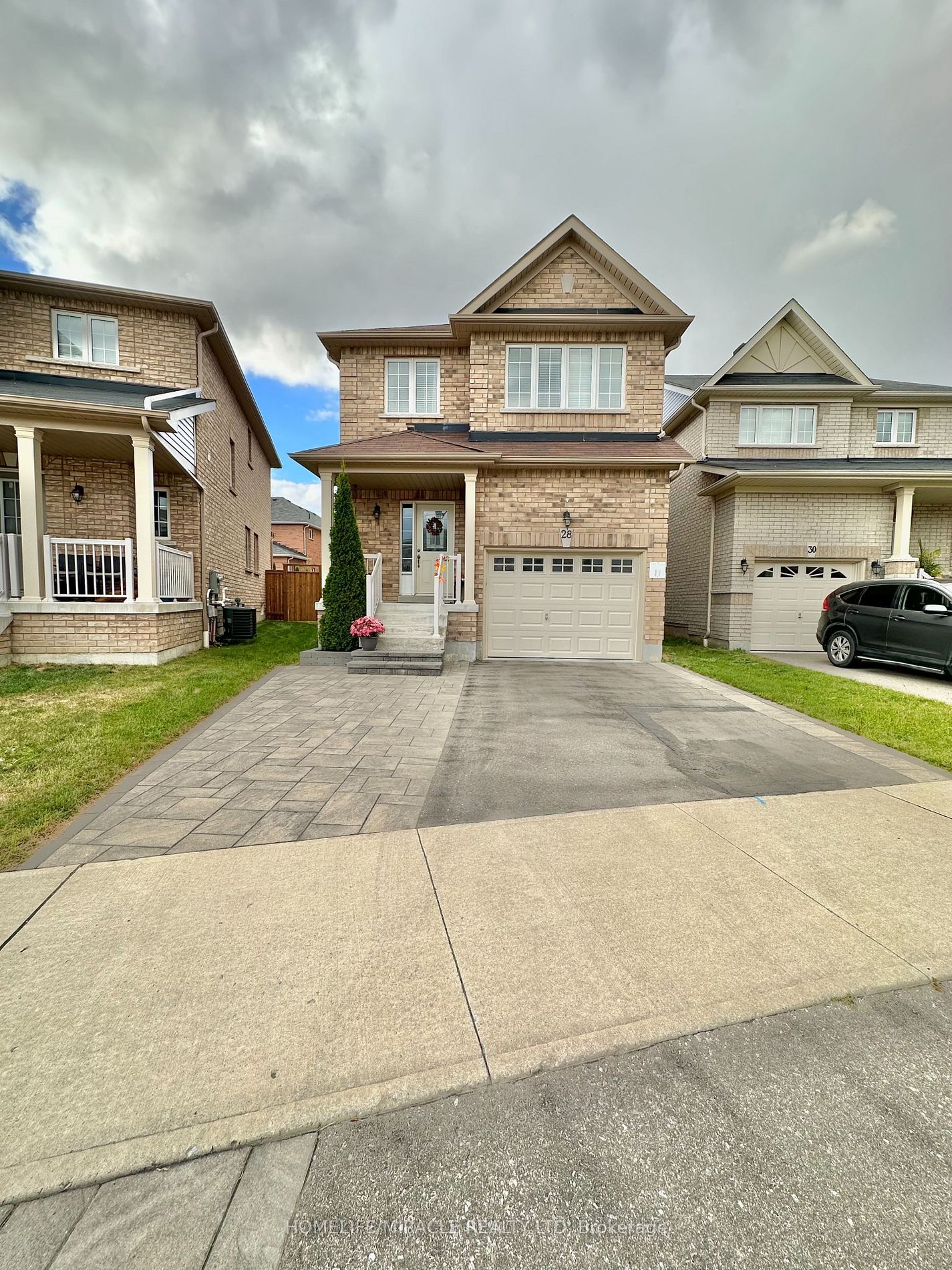 28 Wimbledon Crt