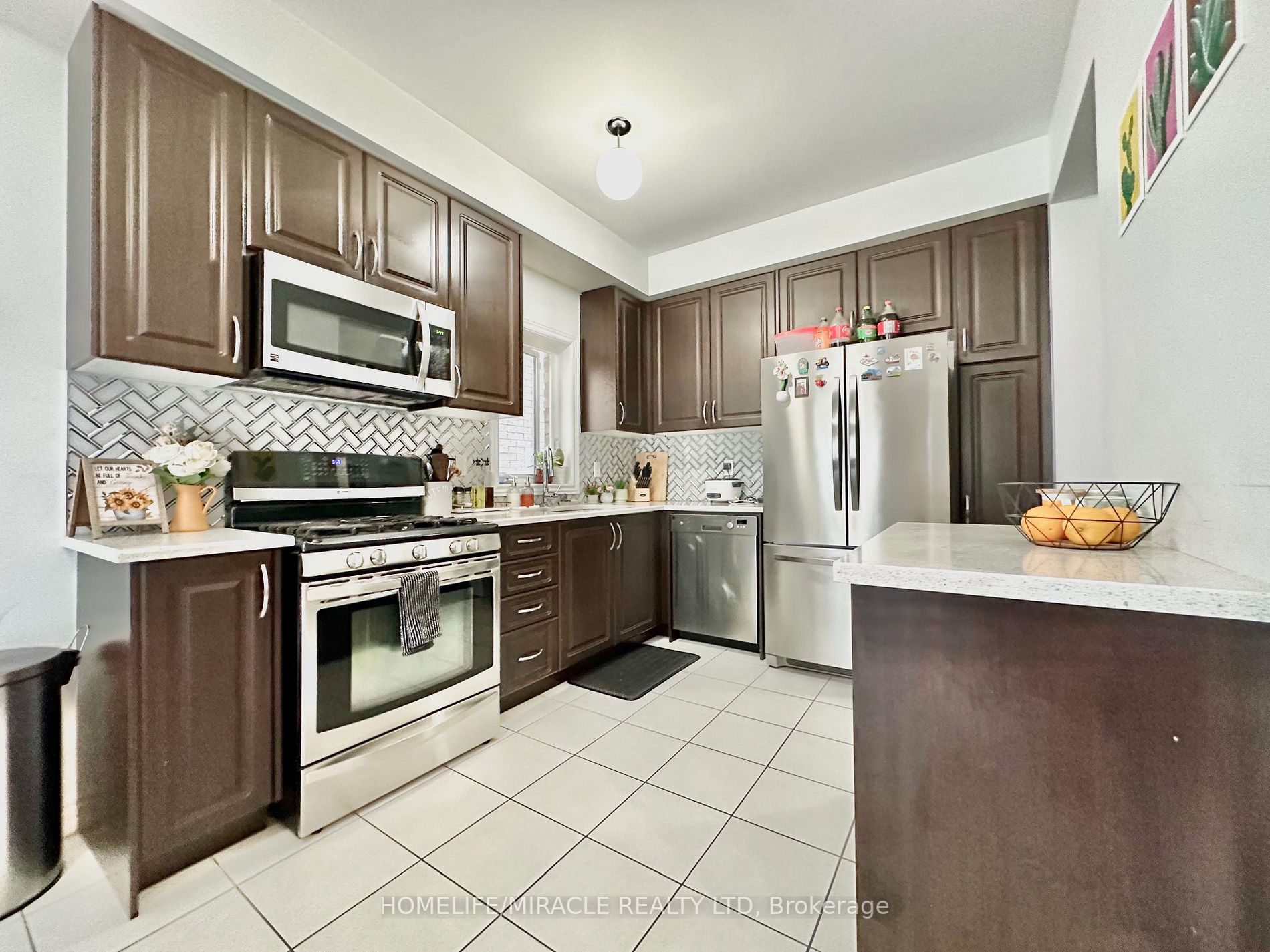28 Wimbledon Crt