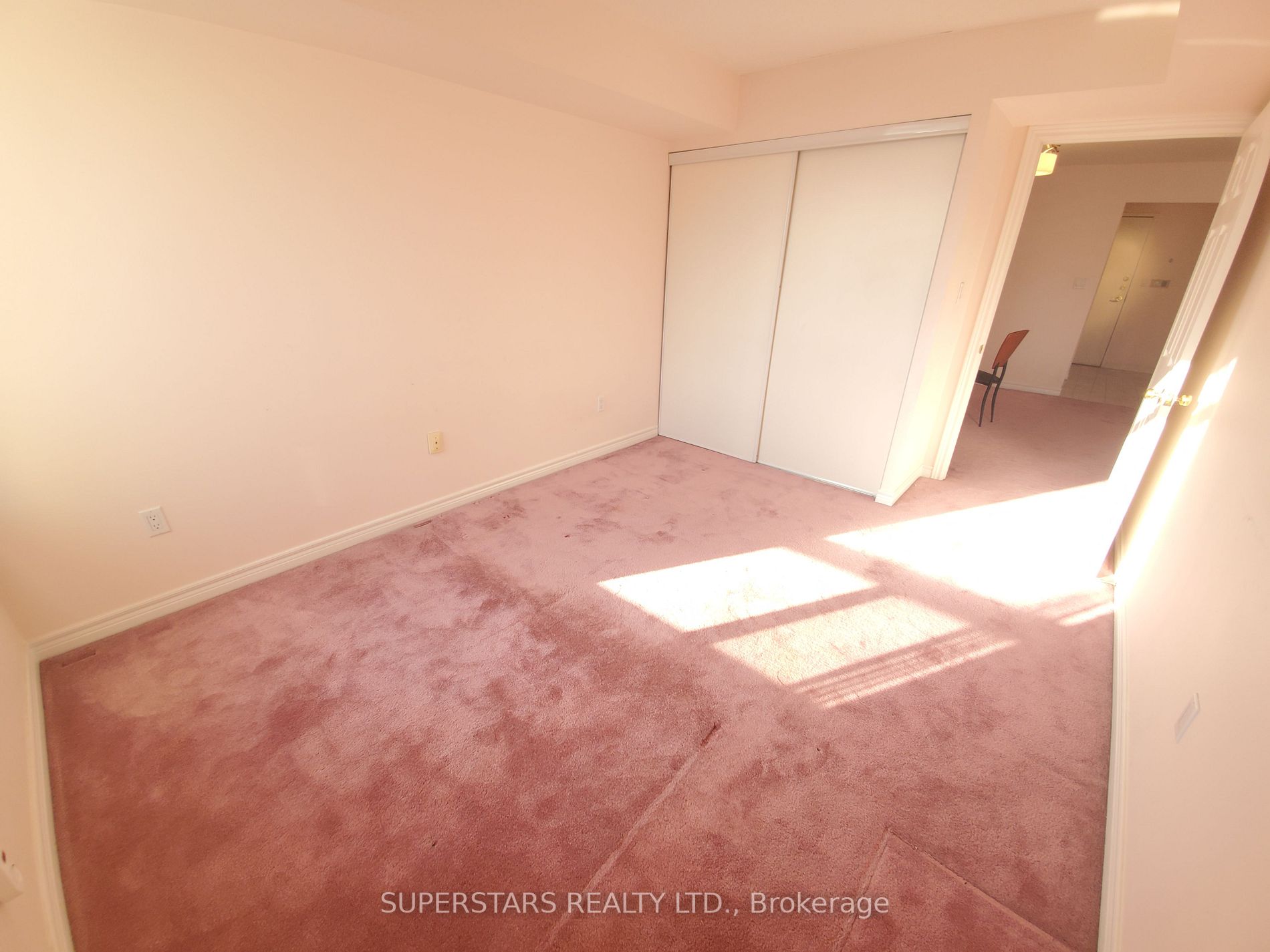 228 Bonis Ave, #1206