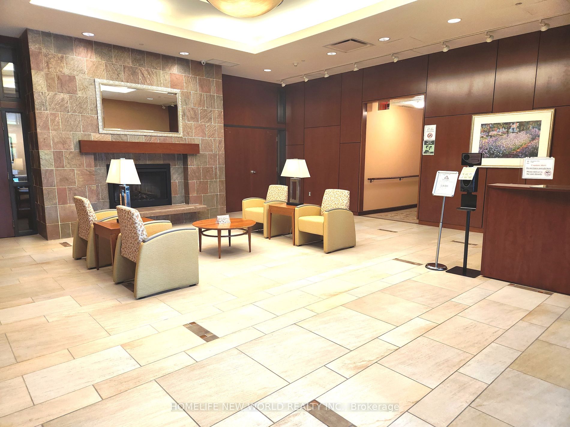 90 Scottfield Dr, #722