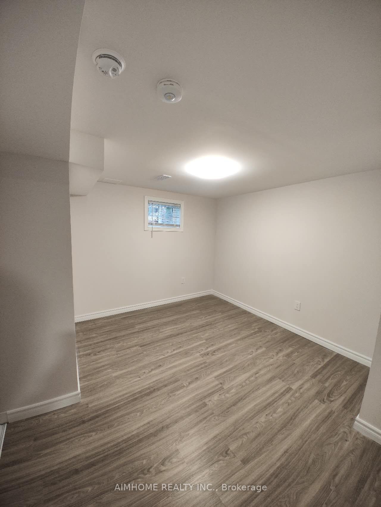 4 Hollingworth Dr, #Bsmt