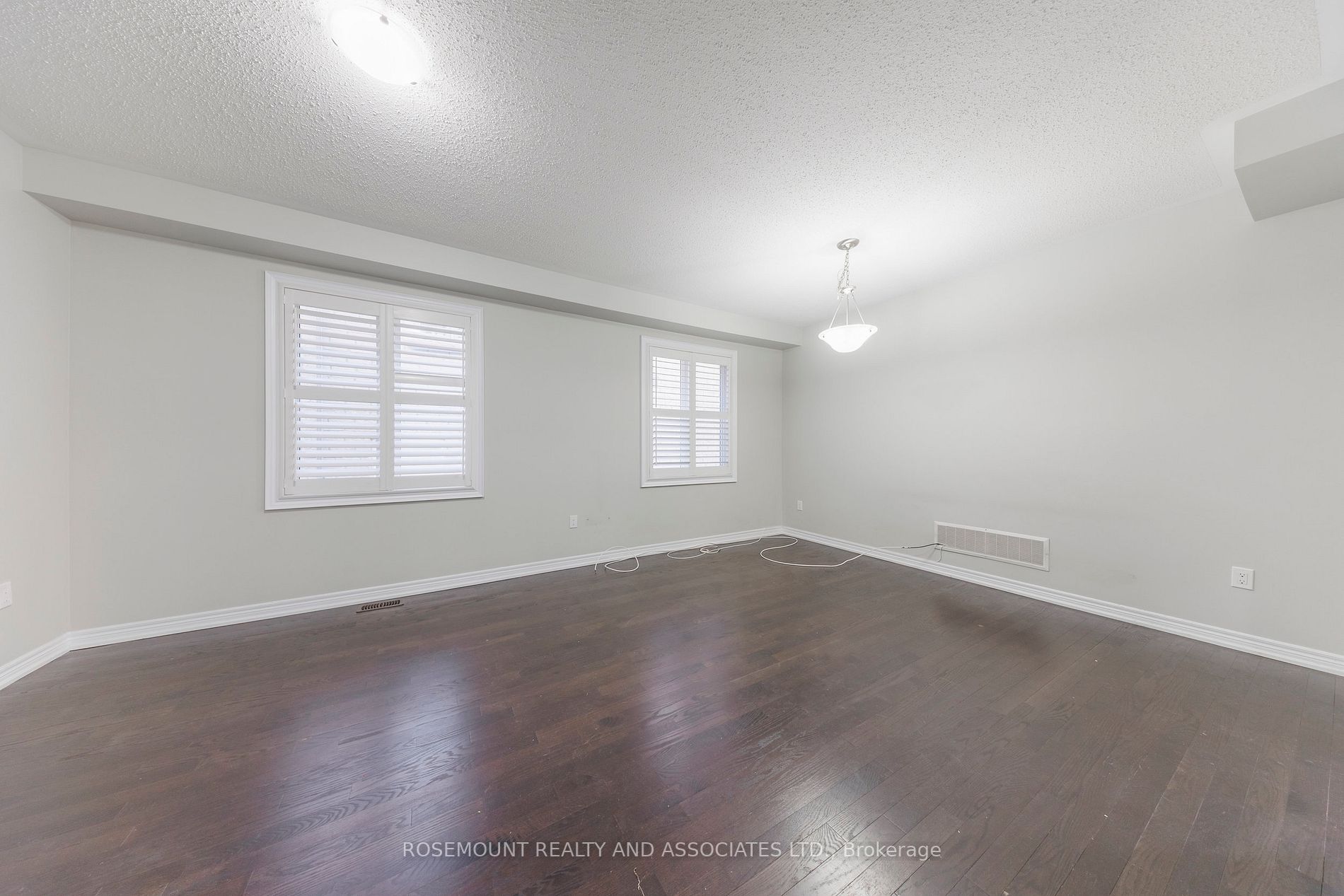 72 Pedwell St