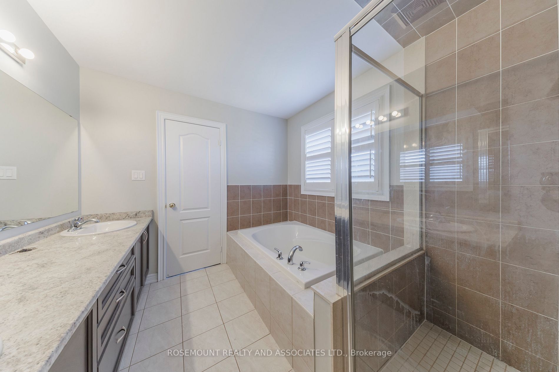 72 Pedwell St
