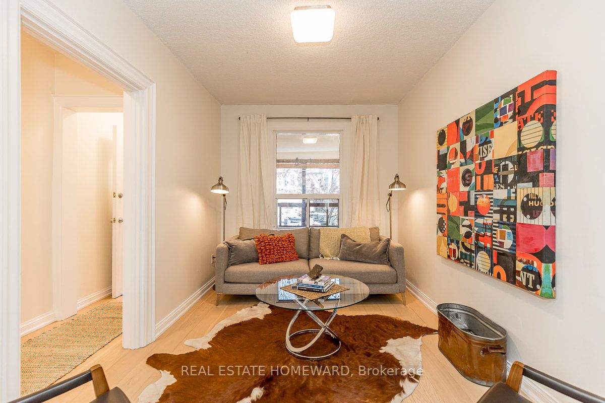 240 Greenwood Ave