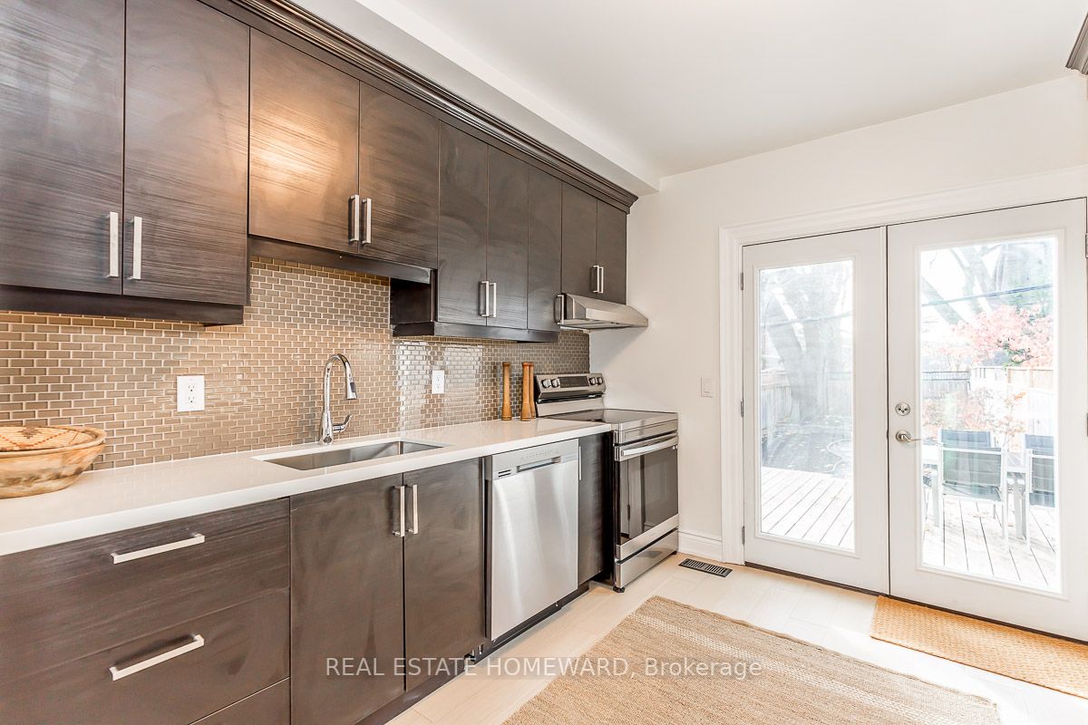 240 Greenwood Ave