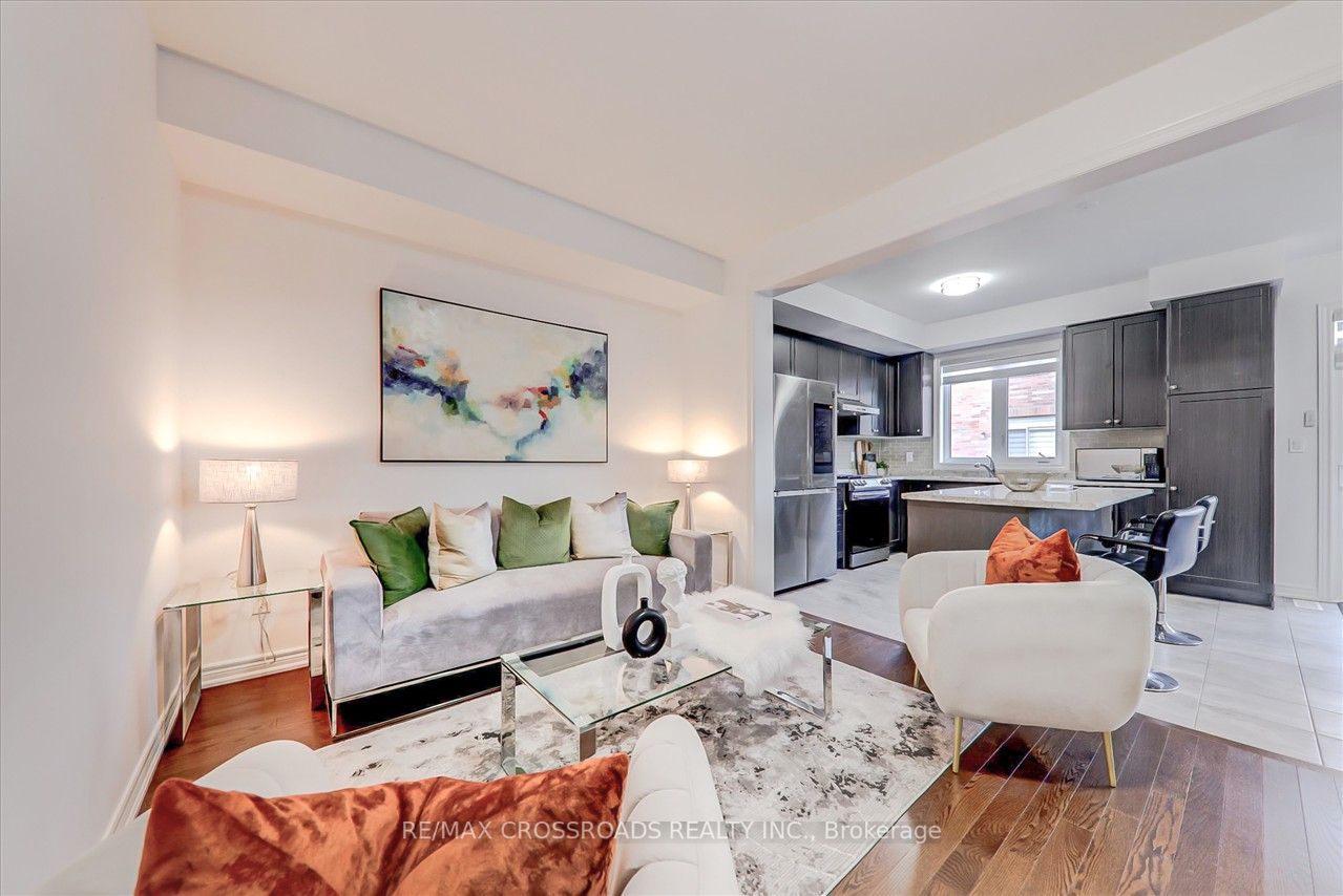 2429 Florentine Pl