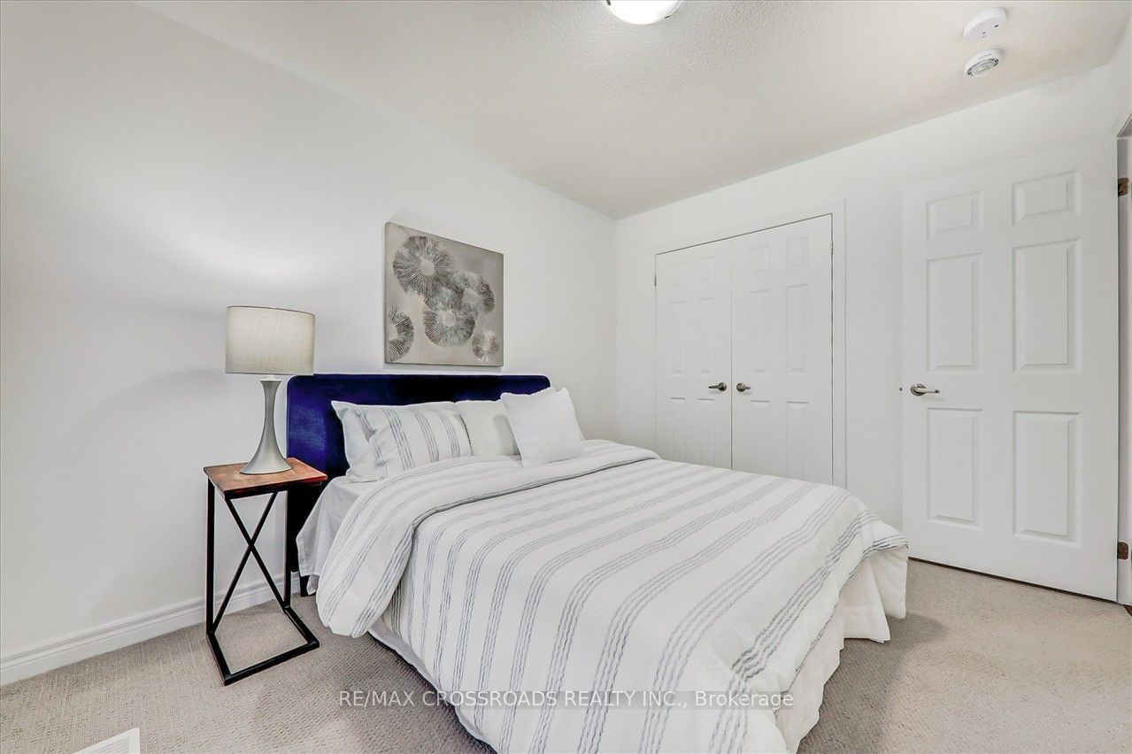 2429 Florentine Place