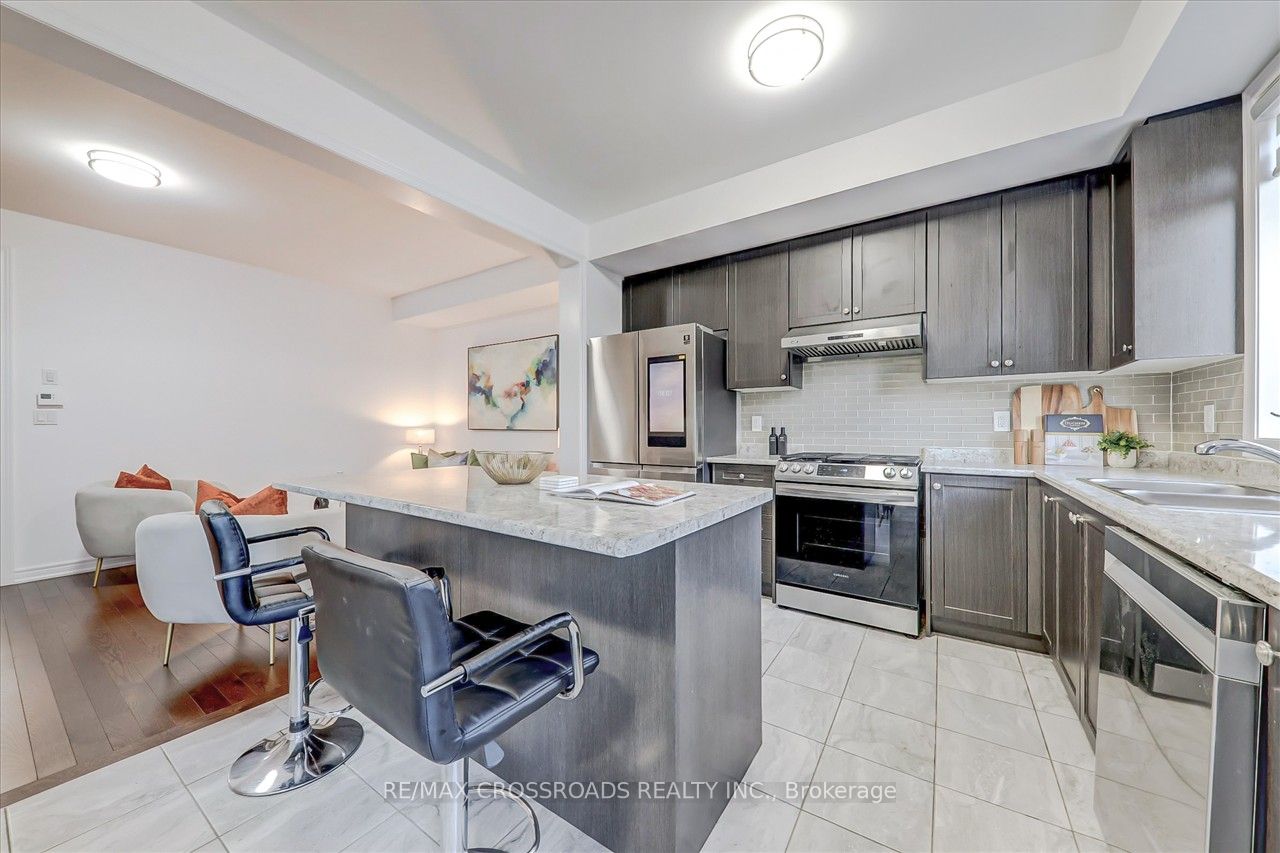 2429 Florentine Place