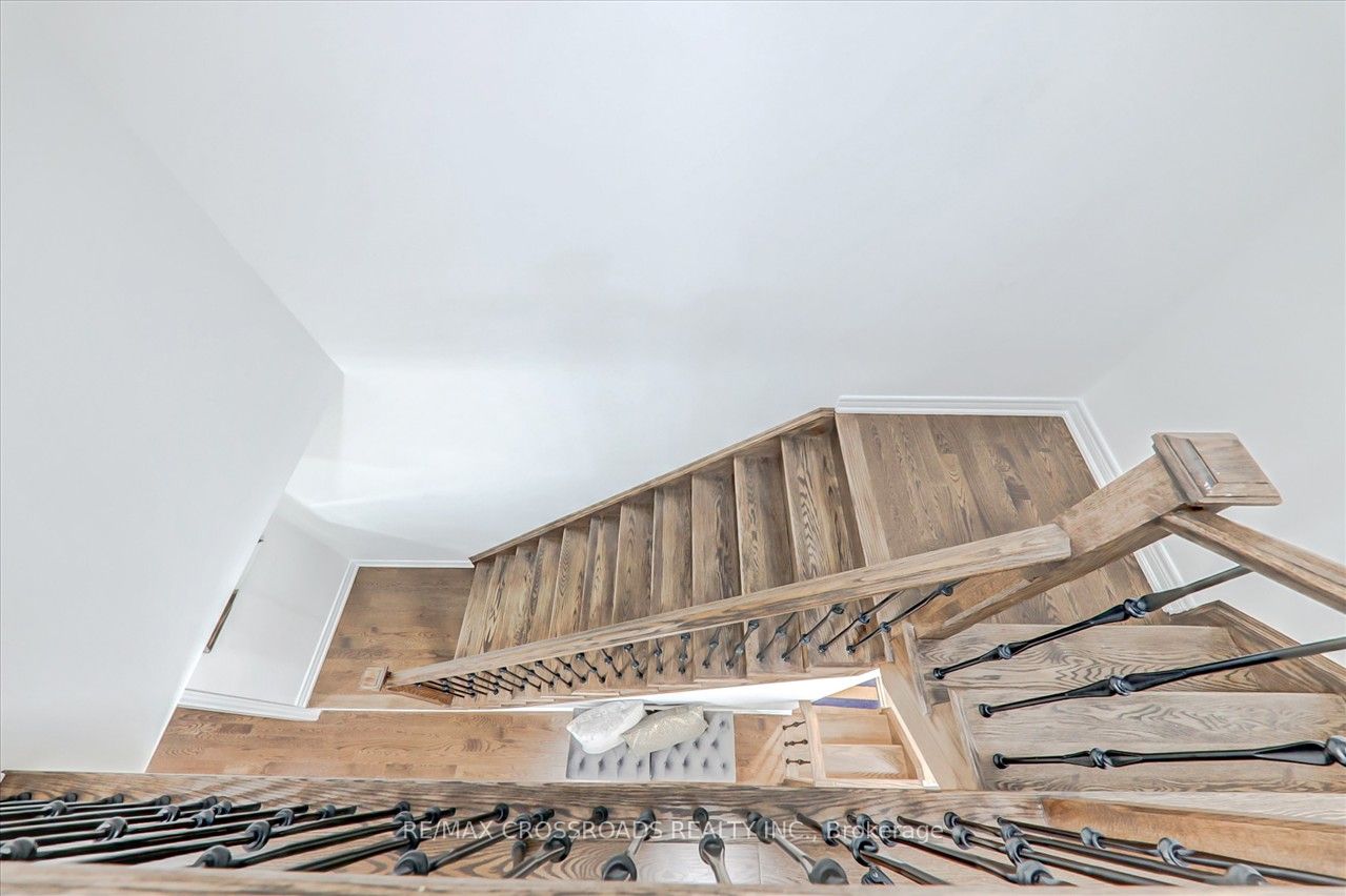 2429 Florentine Place