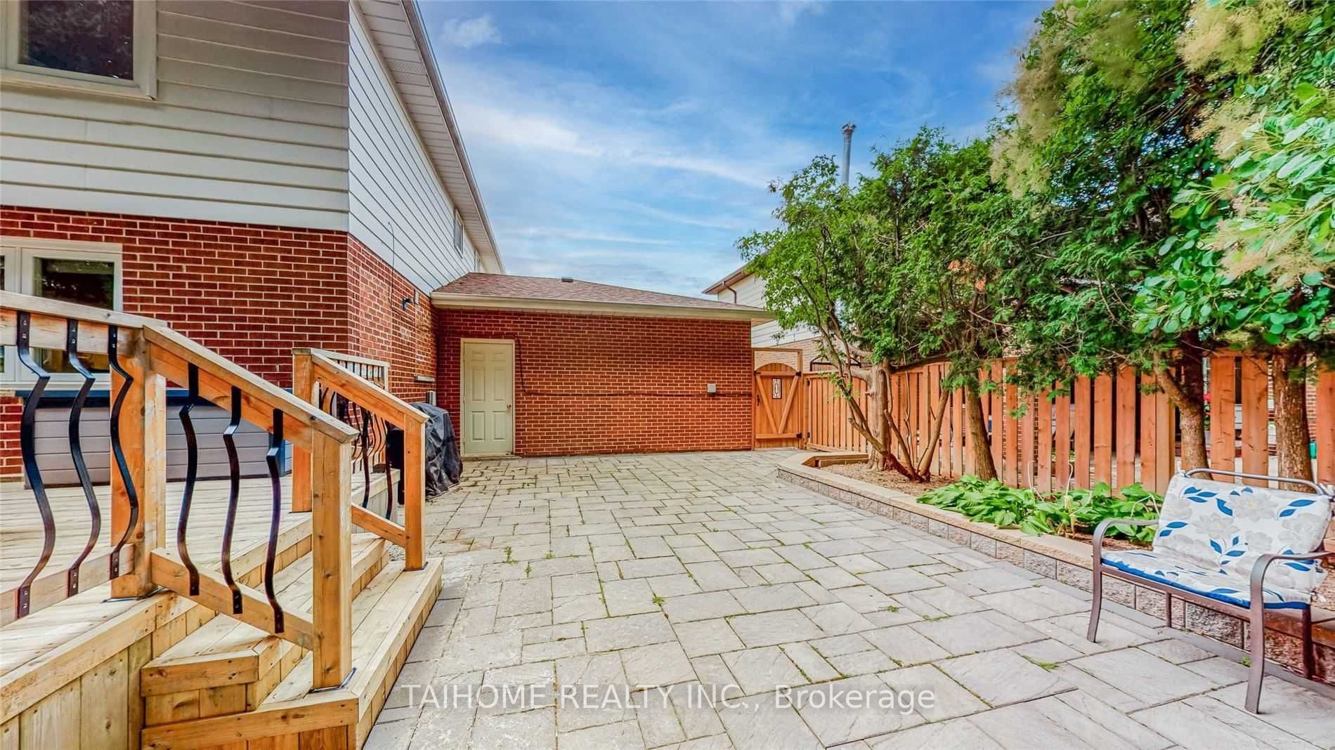 31 Stubbswood Sq