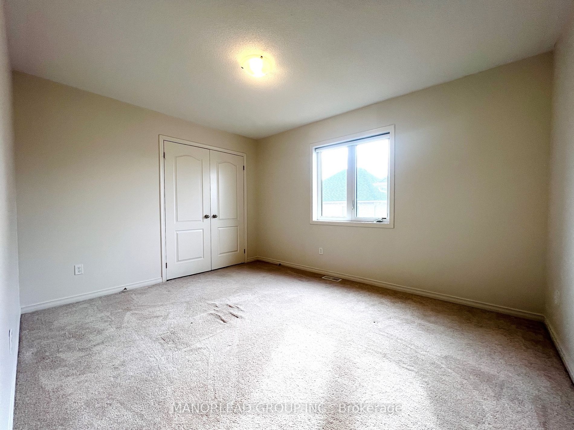 333 Windfields Farm Dr W