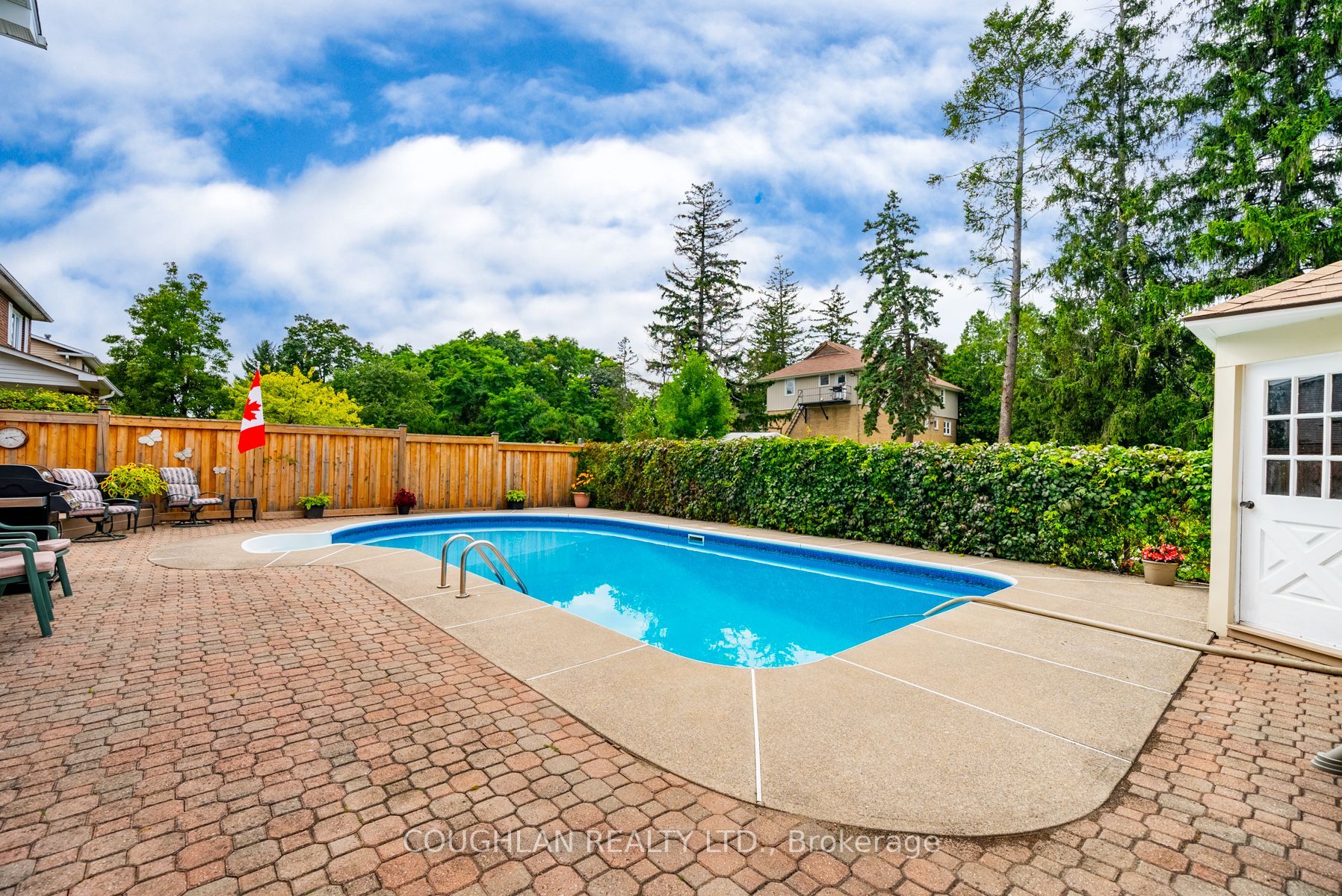 38 Colette Dr