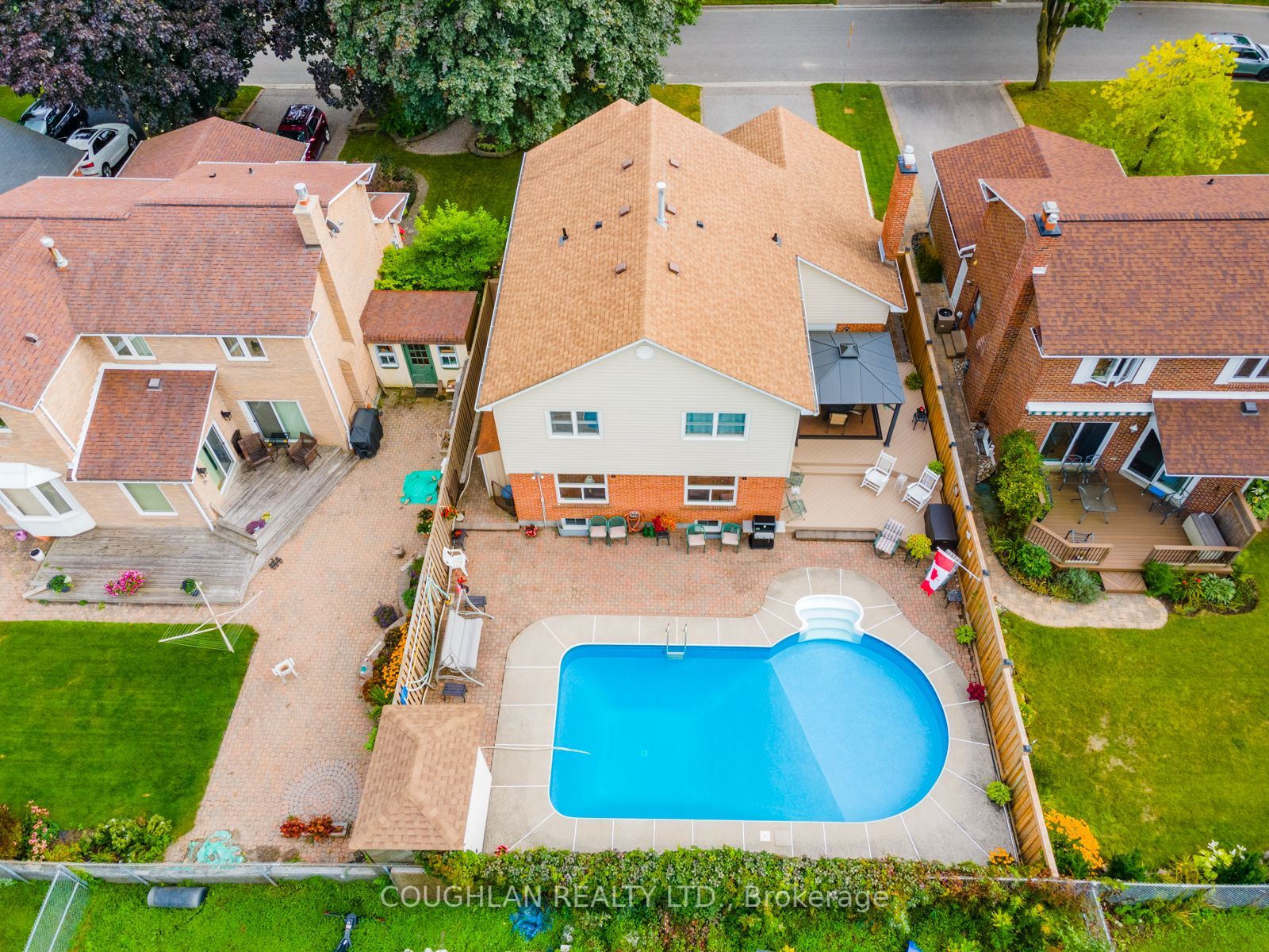 38 Colette Dr