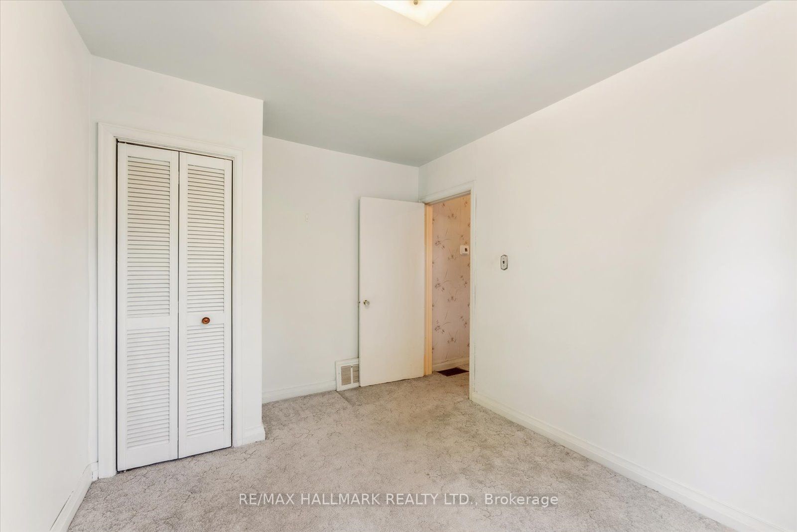 187 Oakridge Drive