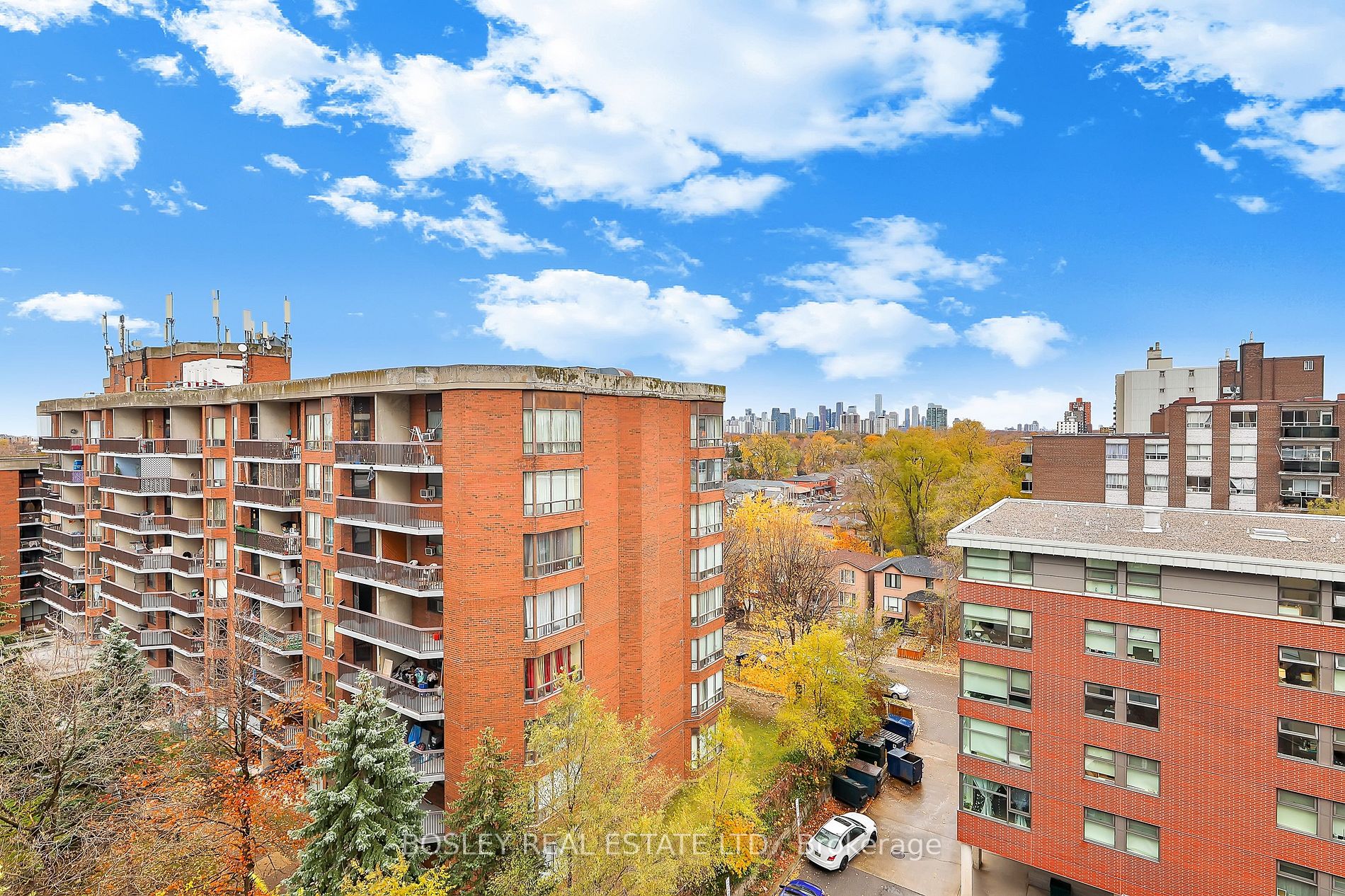 280 Donlands Ave, #810