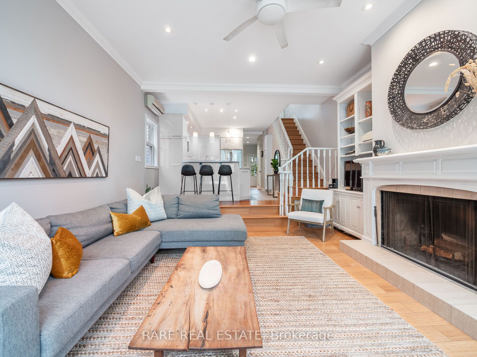 43 Hastings Ave