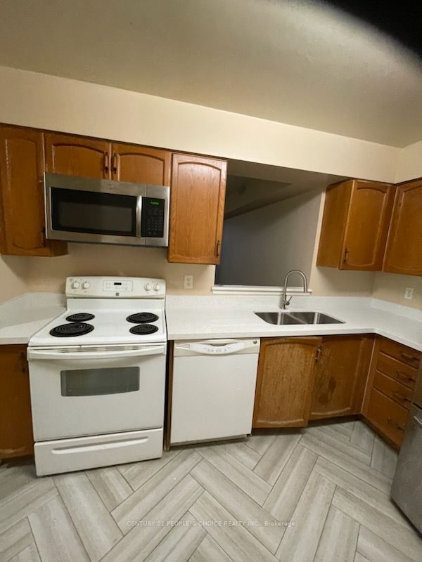 480 Mclevin Ave, #816