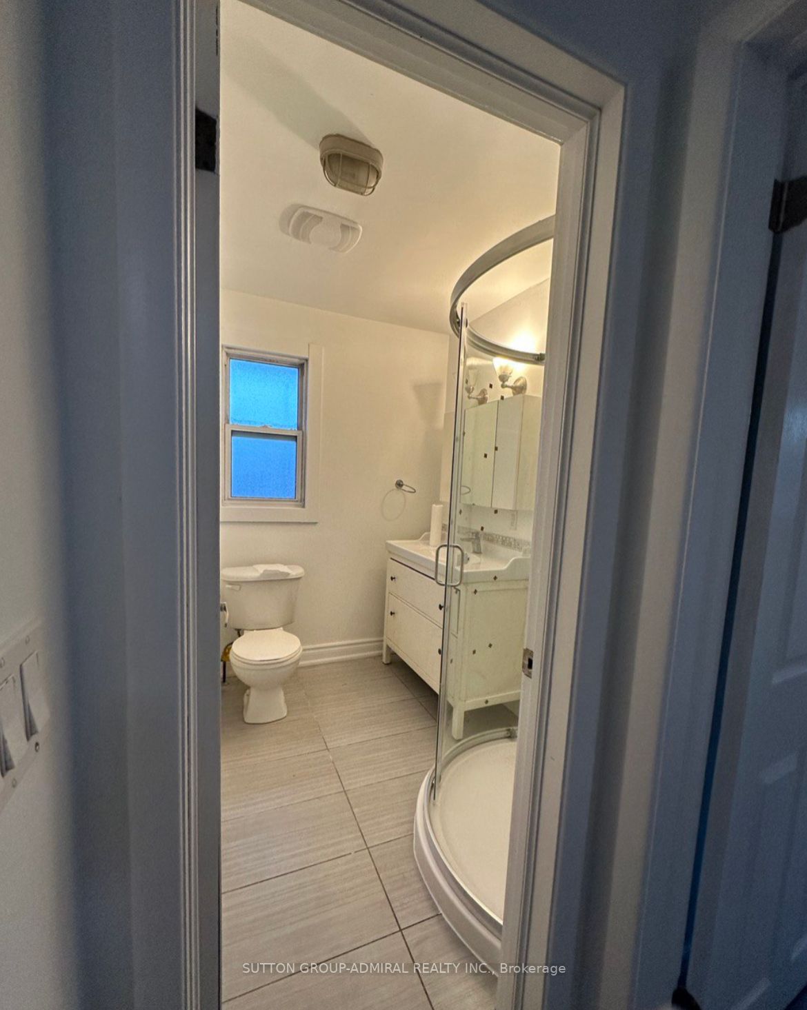 240 Markham Road, #Main