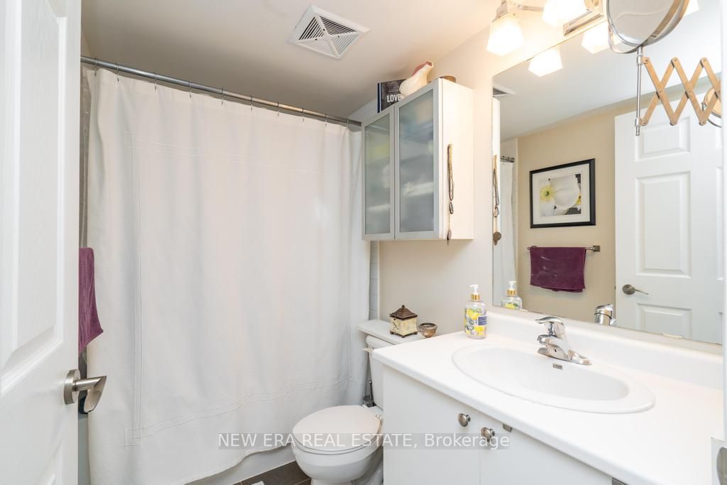 280 Donlands Ave, #701