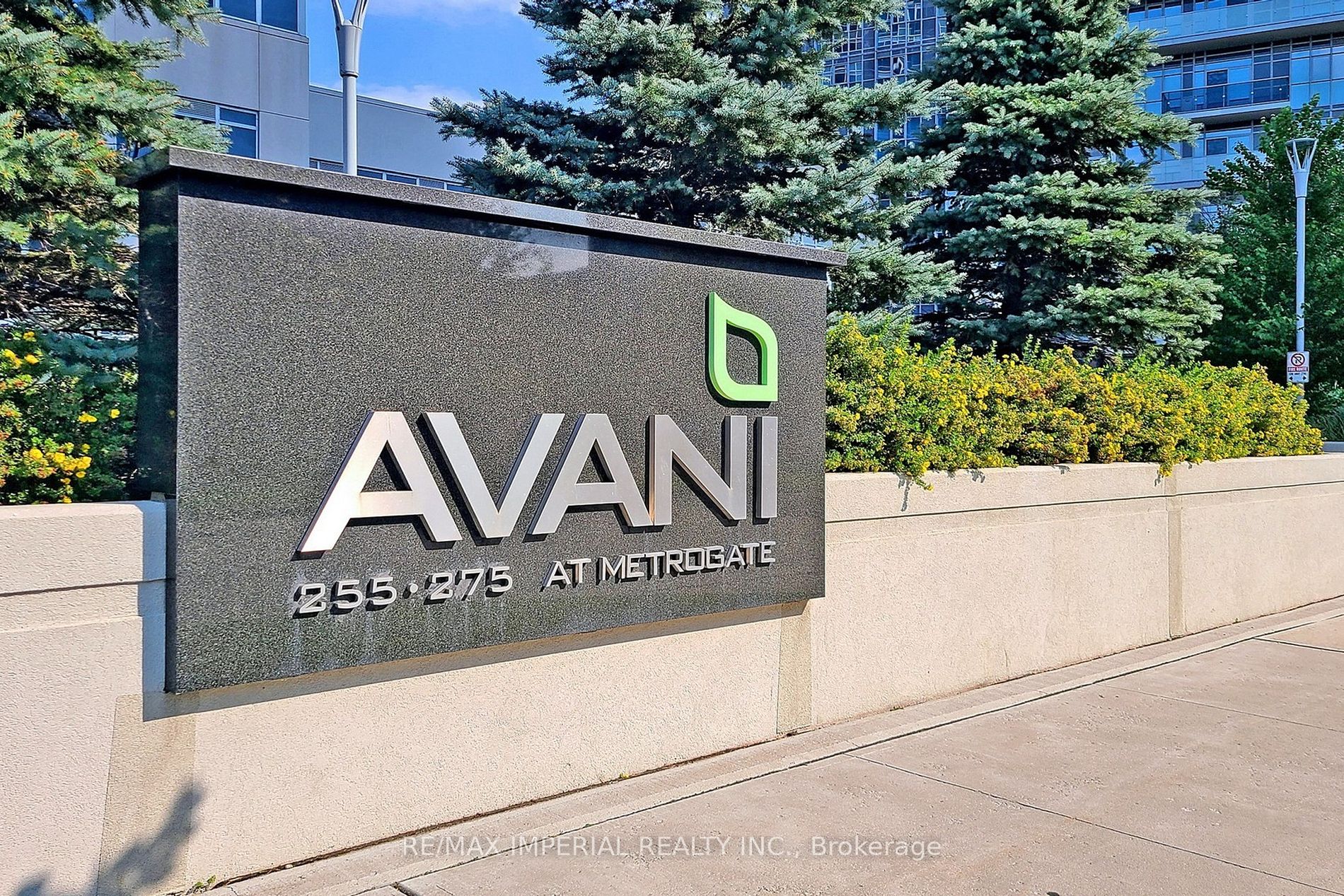 275 Village Green Sq, #2916