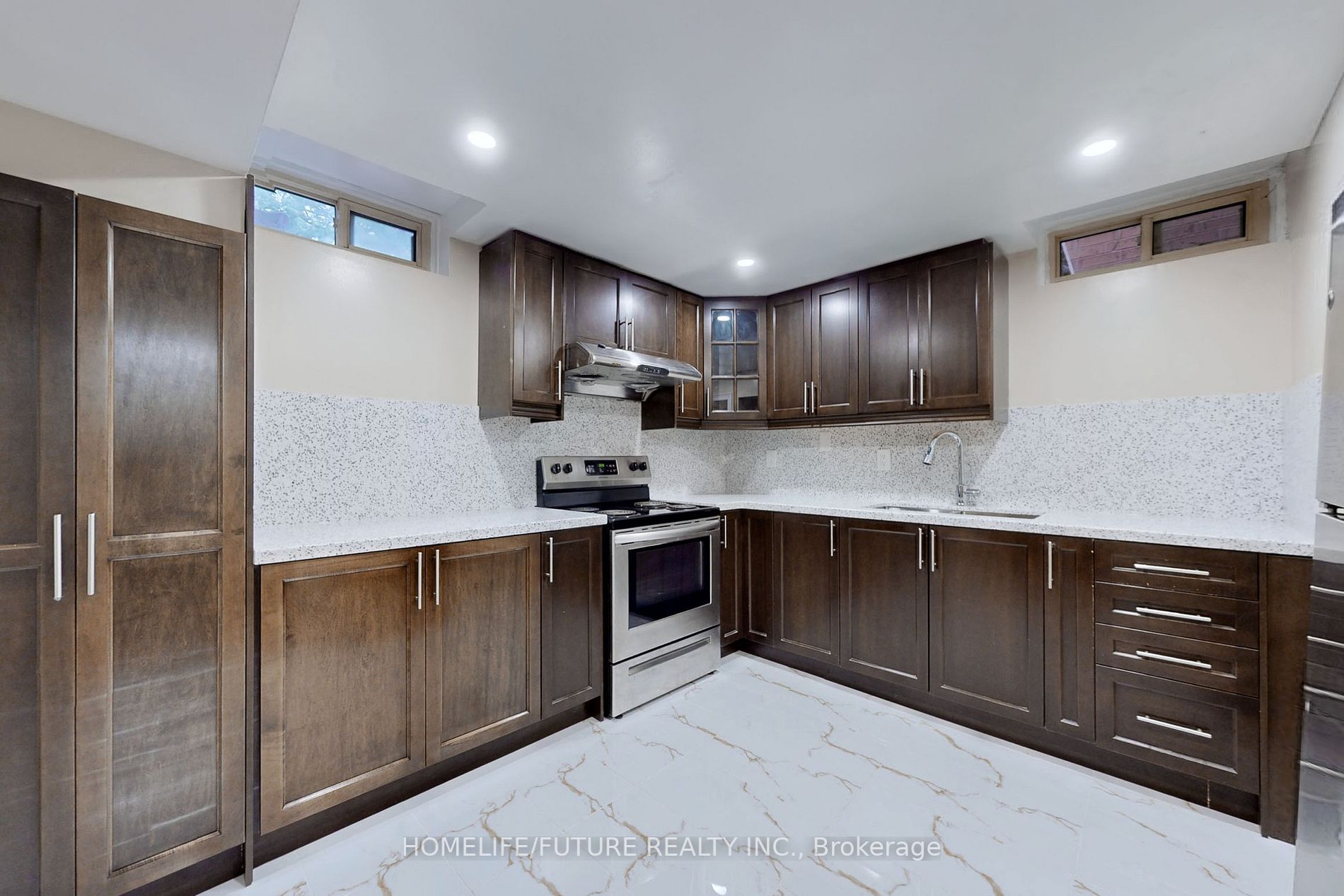 113 Hupfield Tr
