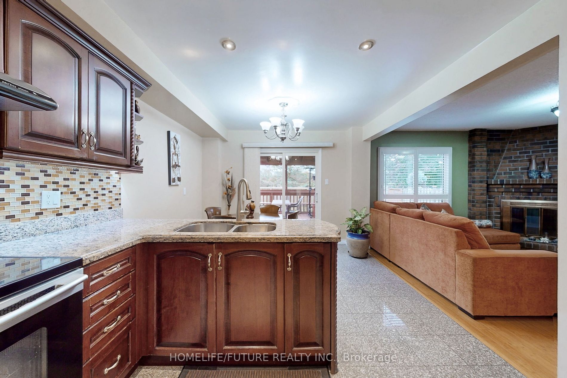 113 Hupfield Tr