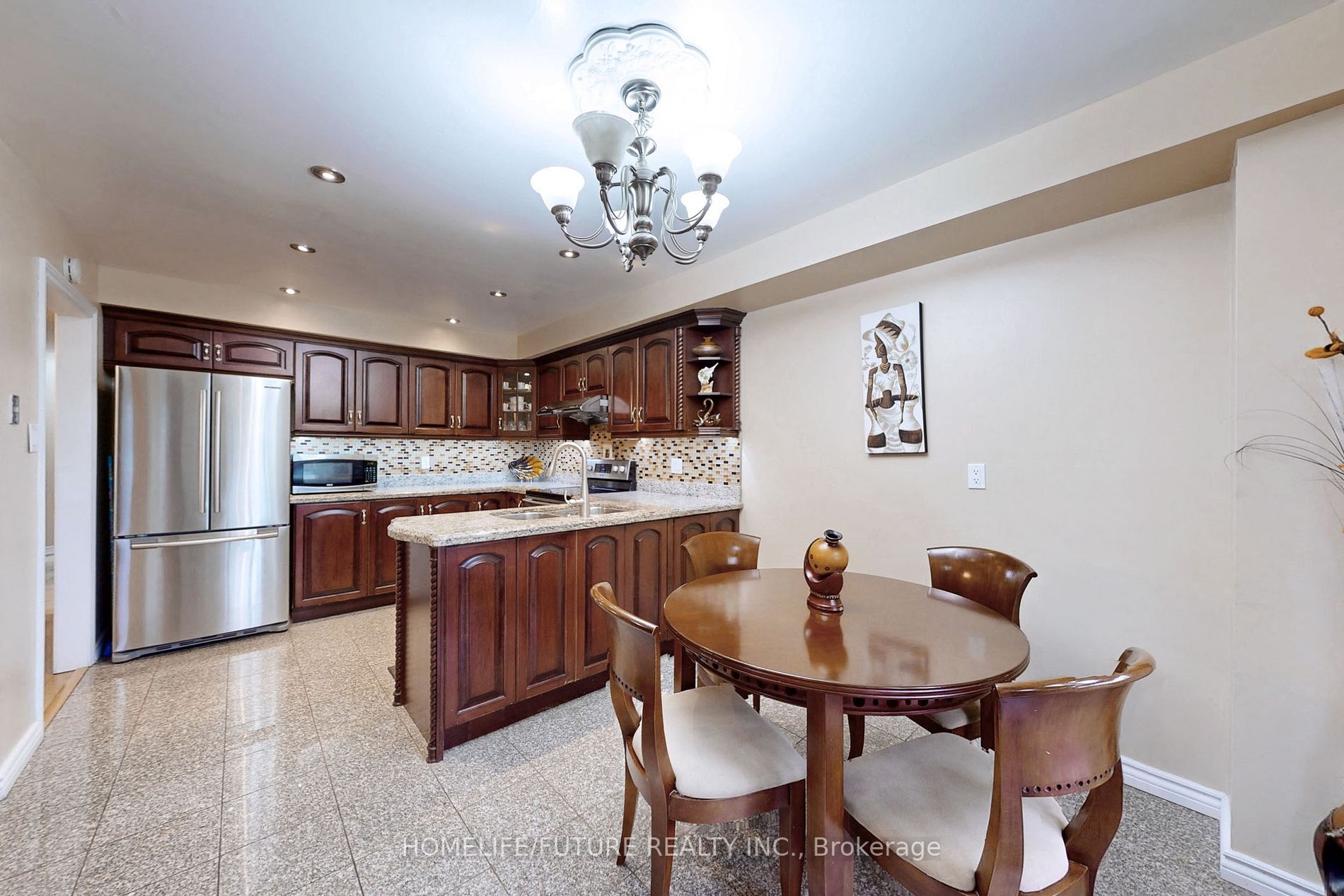 113 Hupfield Tr