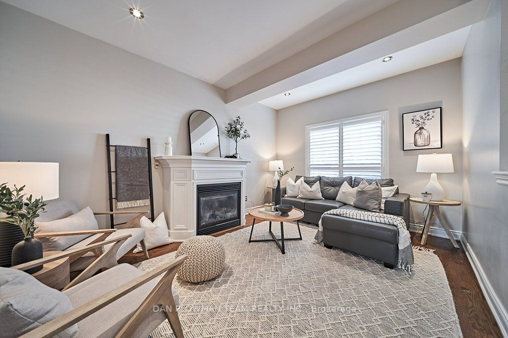 52 Wessex Dr