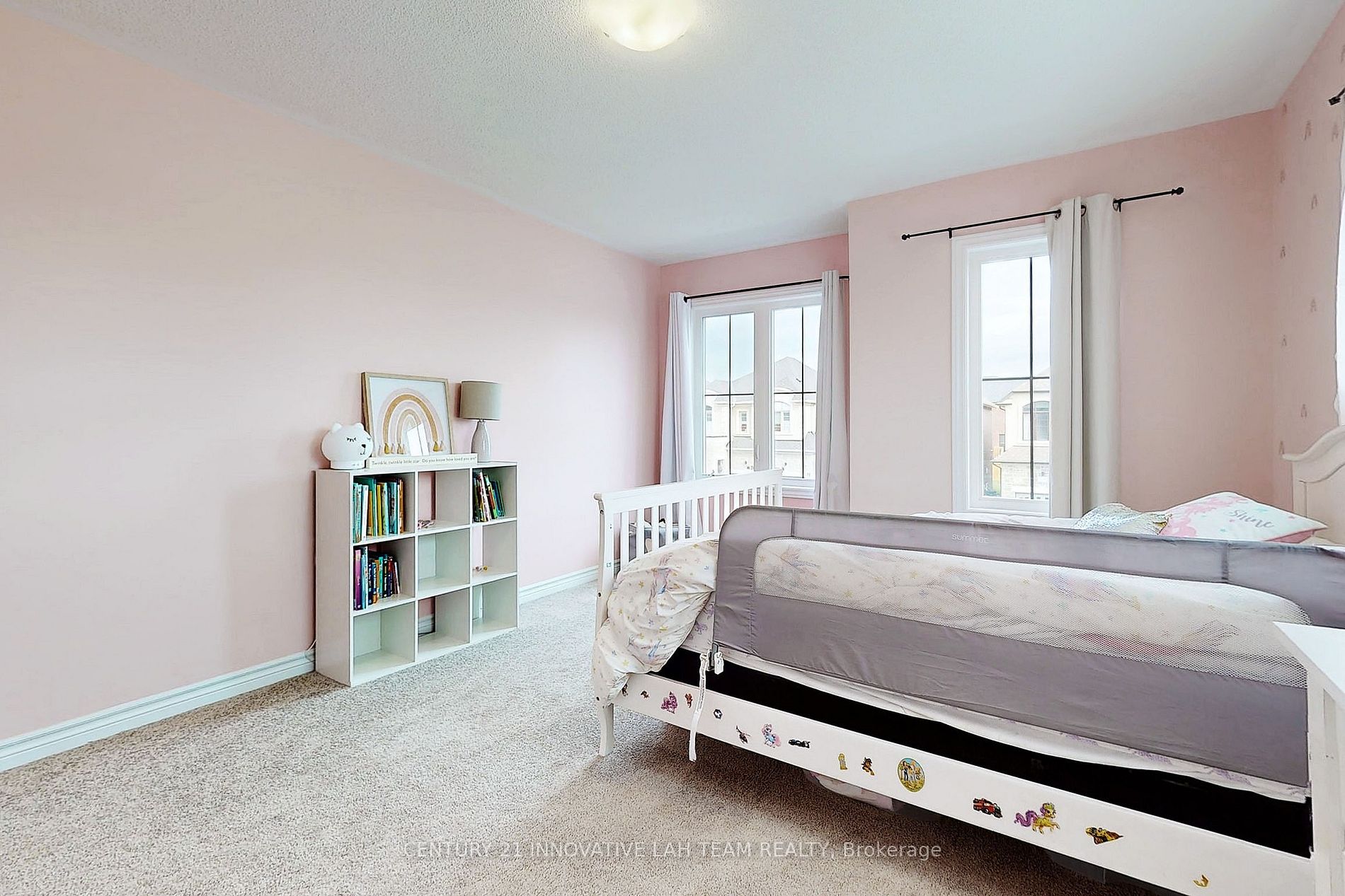216 Fleetwood Dr