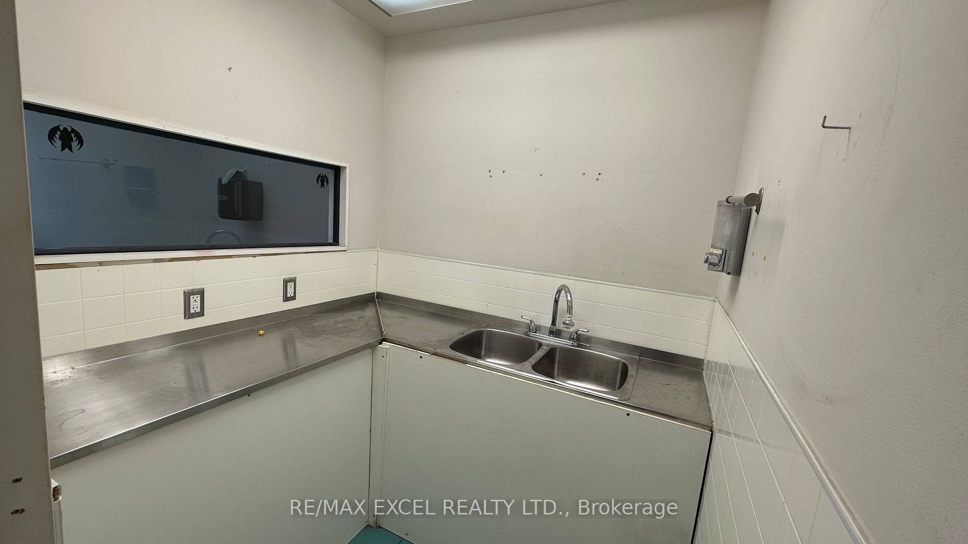 4288 Kingston Rd, #2