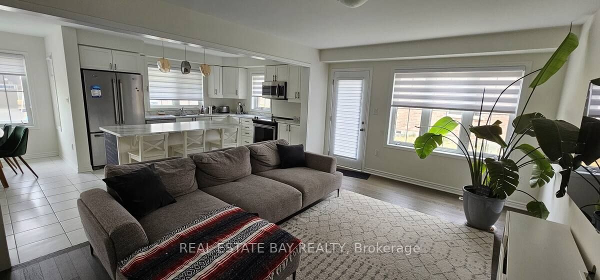 111 Westfield Dr