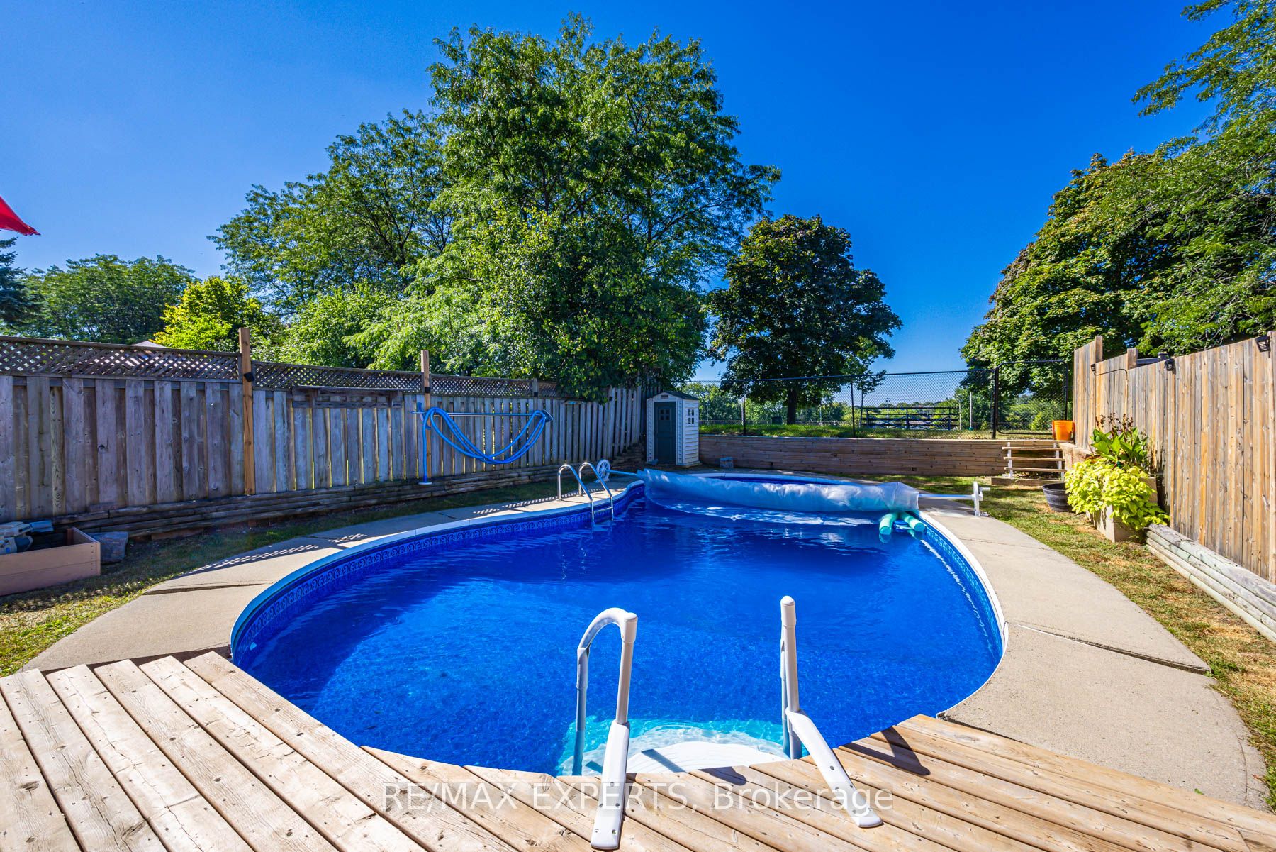 292 Vancouver Cres