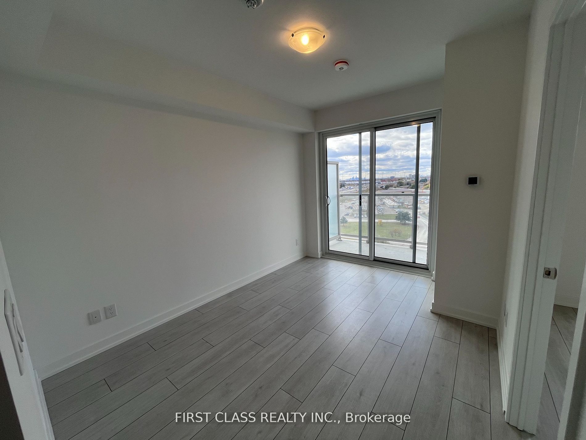 2031 Kennedy Rd, #1217