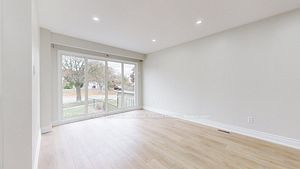 380 Vancouver Cres