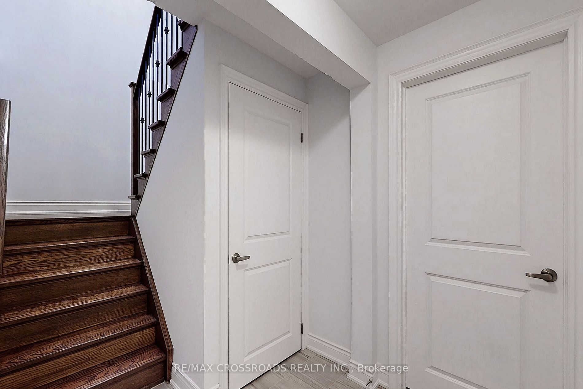 16 Washburn Path