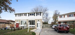380 Vancouver Cres