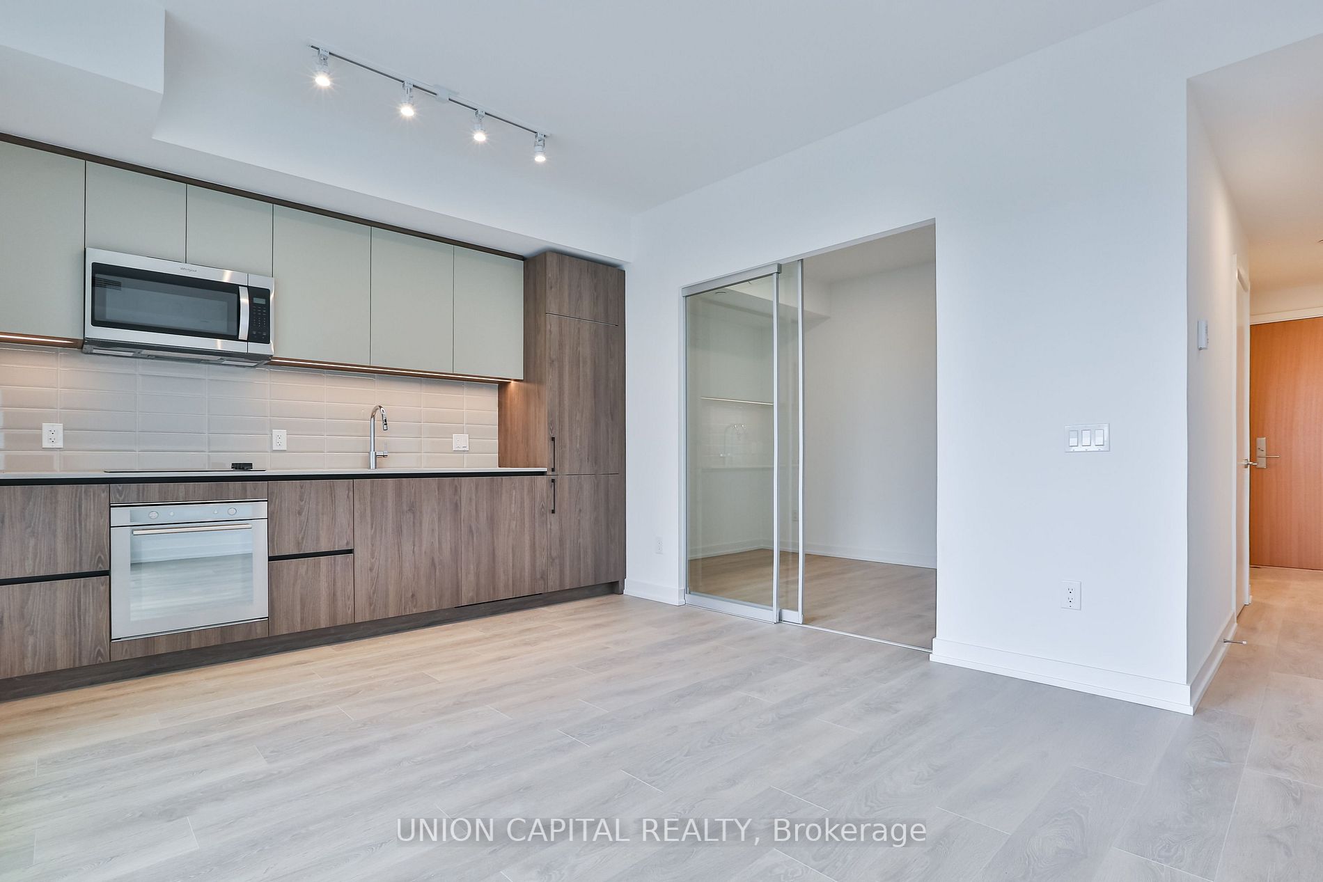 150 Logan Ave, #616