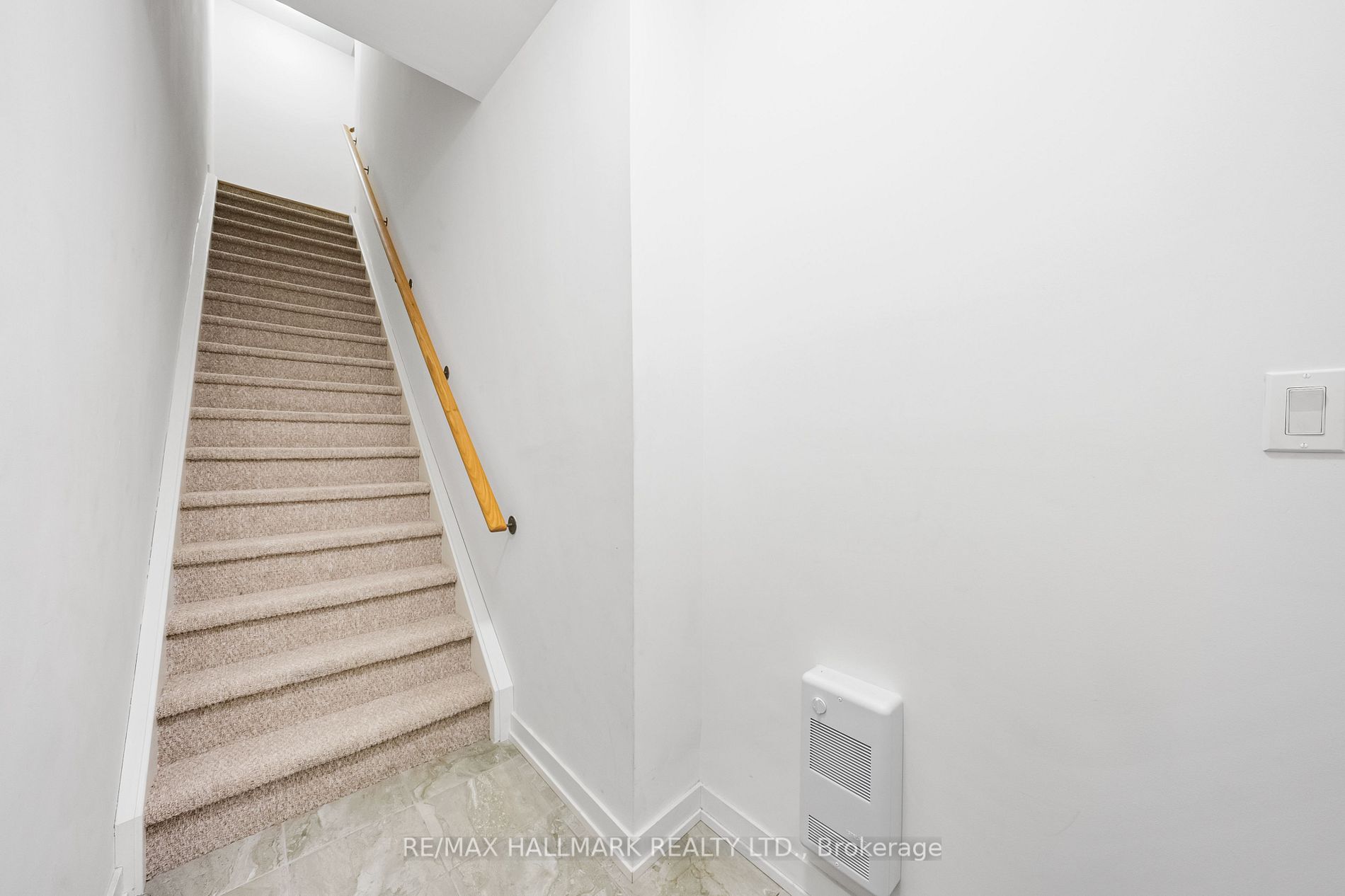 1555 Kingston Rd, #319